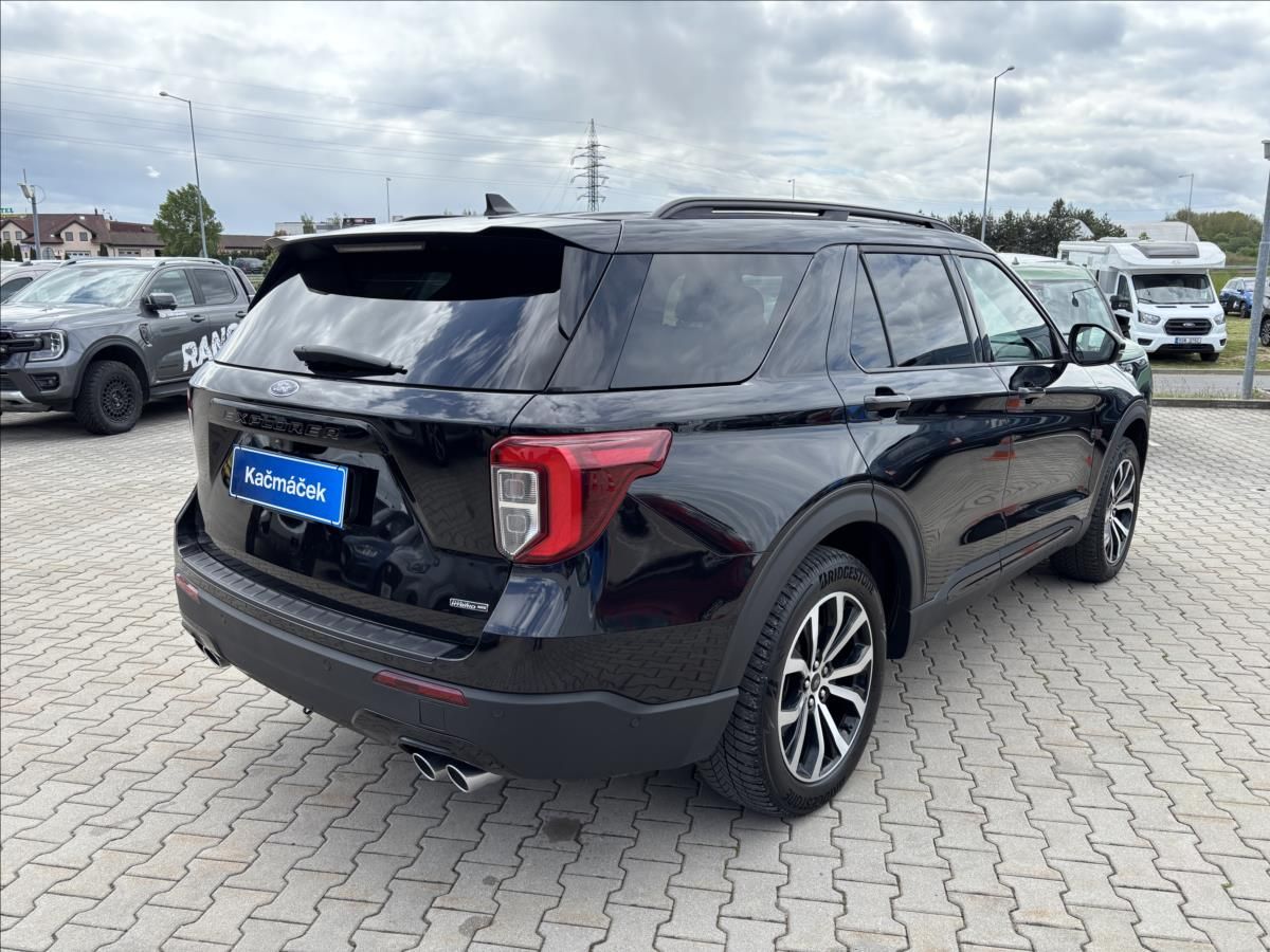 Ford Explorer, 3,0 PHEV 336kW ST-Line DPH - fotka 5