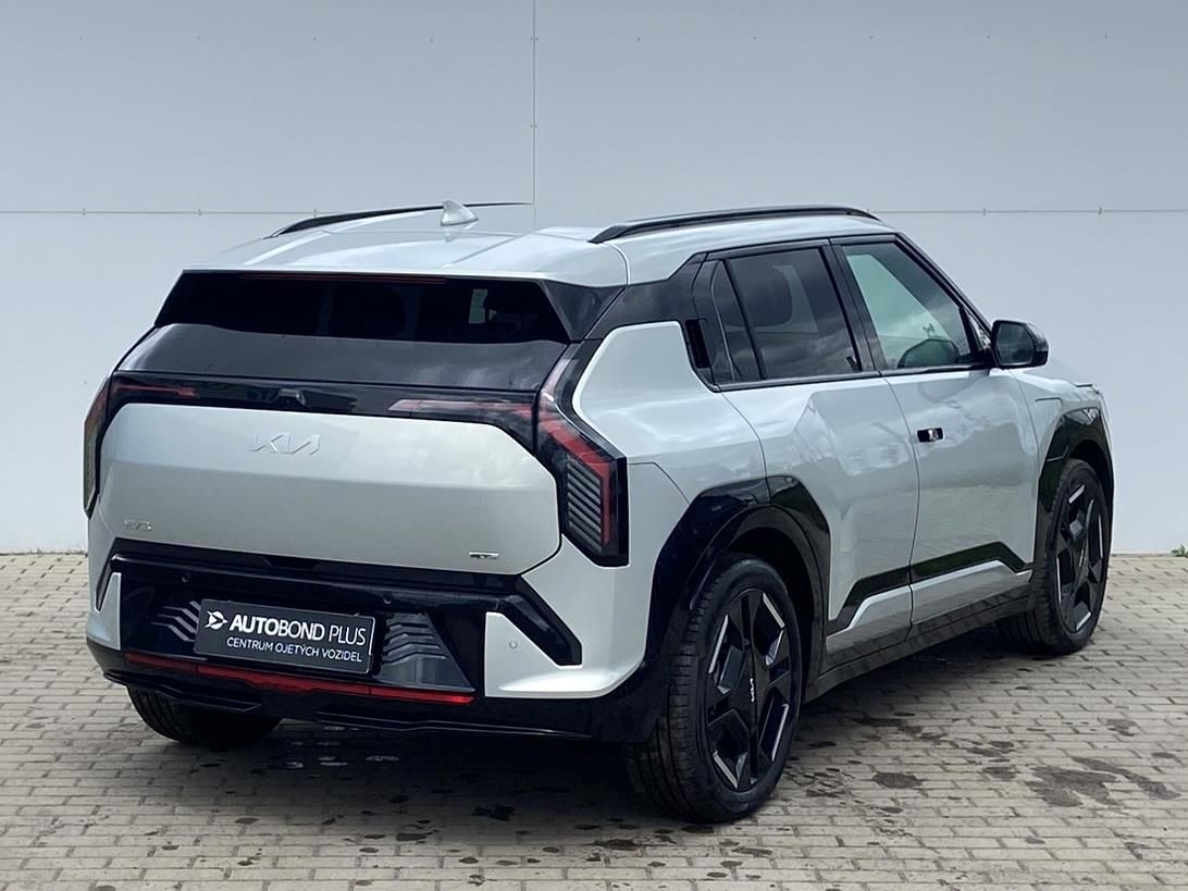 Kia EV3, 81kWh GT-Line - fotka 2