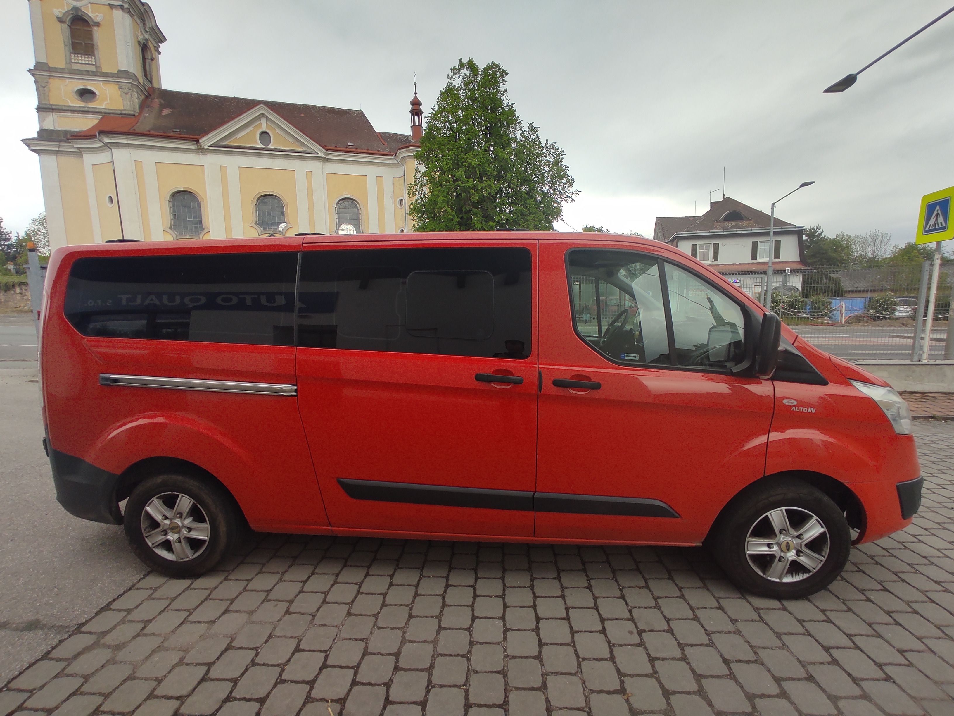 Ford Transit Custom, 2.2 TDCi ČR, 9 MÍST, ZÁVĚS,DPH - fotka 4