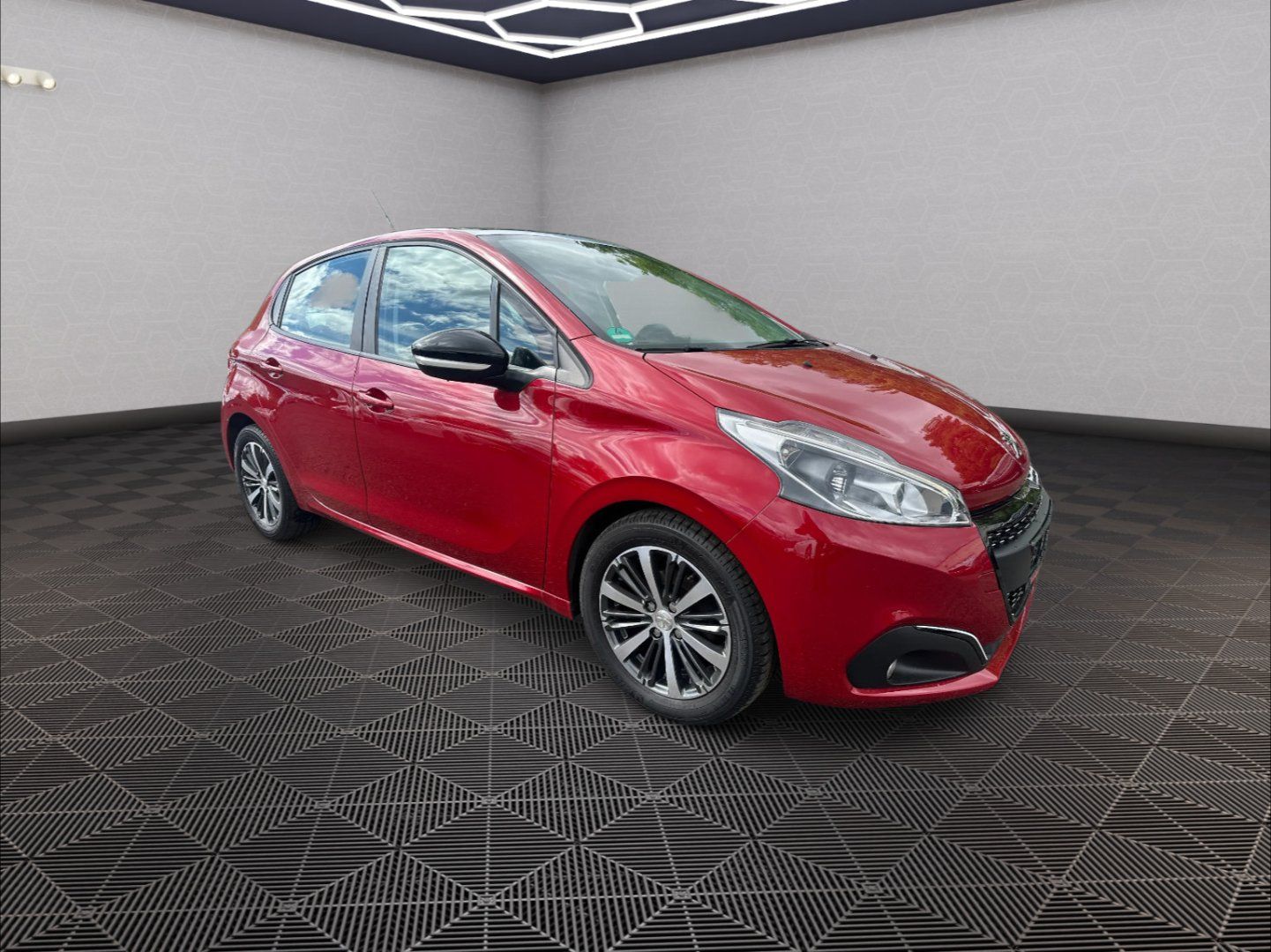 Peugeot 208, 1,2 i 60kw Style