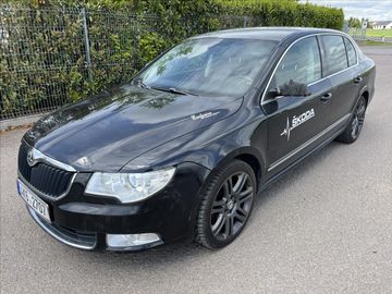 1,8 TSi DSG KLIMA  ELEGANCE