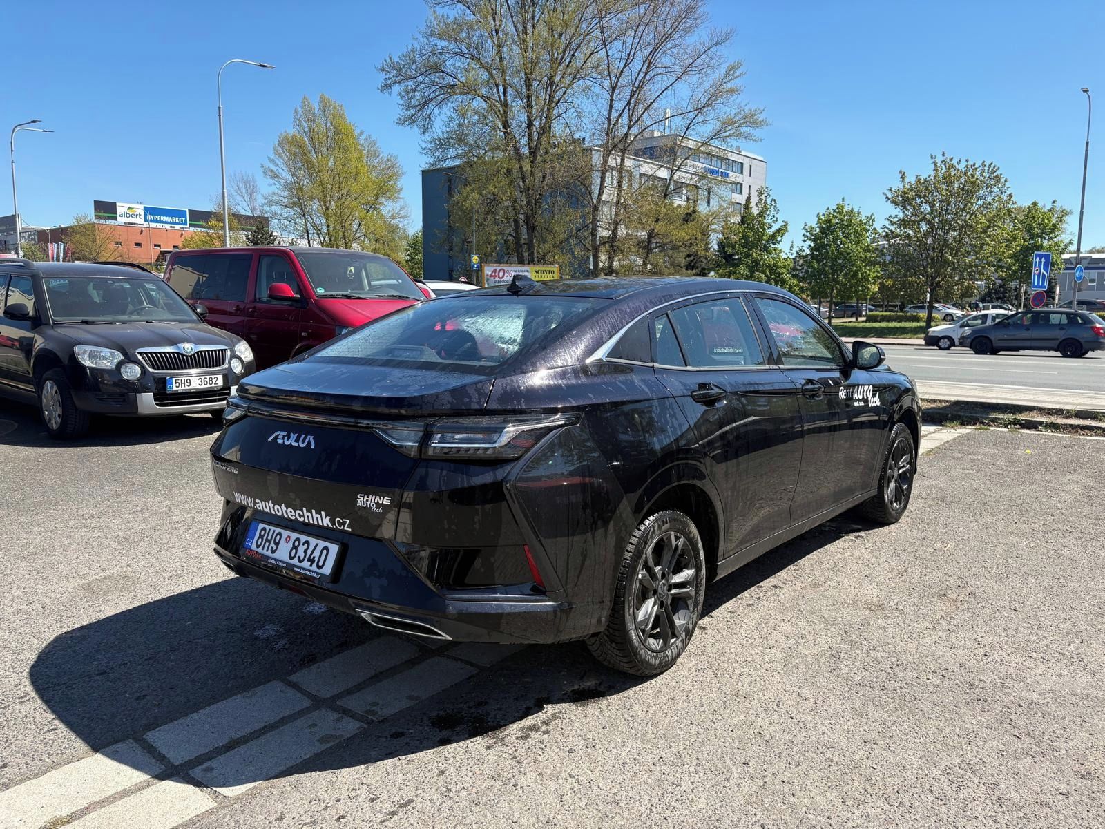 Dongfeng Shine, 1.5l 86kw 5MT E1 - fotka 4