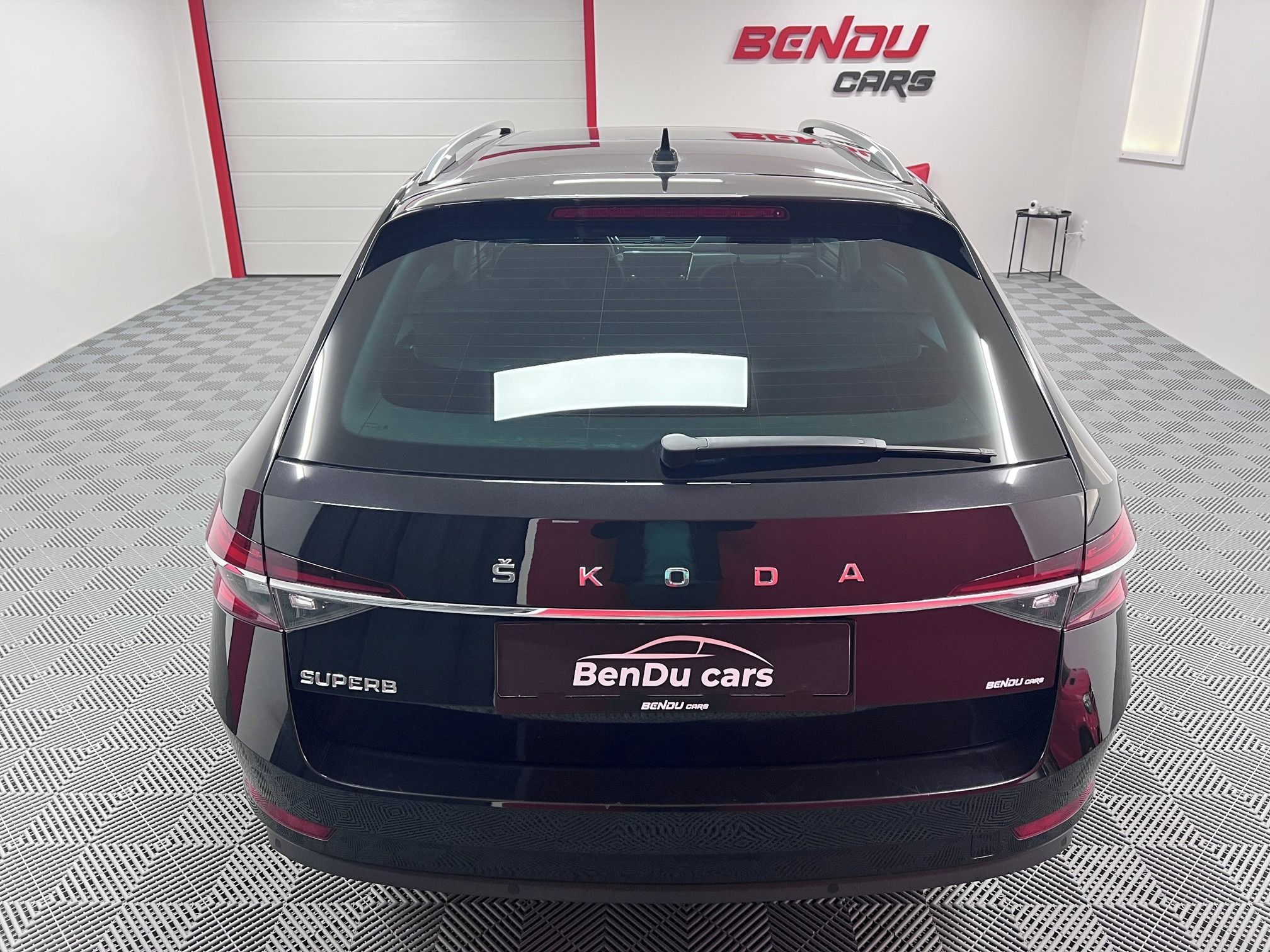Škoda Superb, 2.0 TSI 140 kW Style Servis - fotka 5