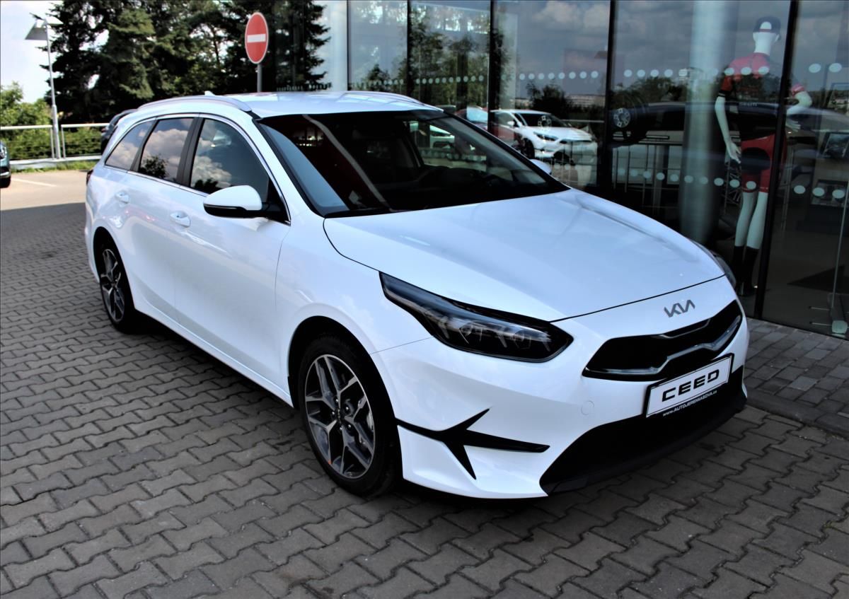 Kia Cee´d, 1,5 T-GDi GPF  TOP