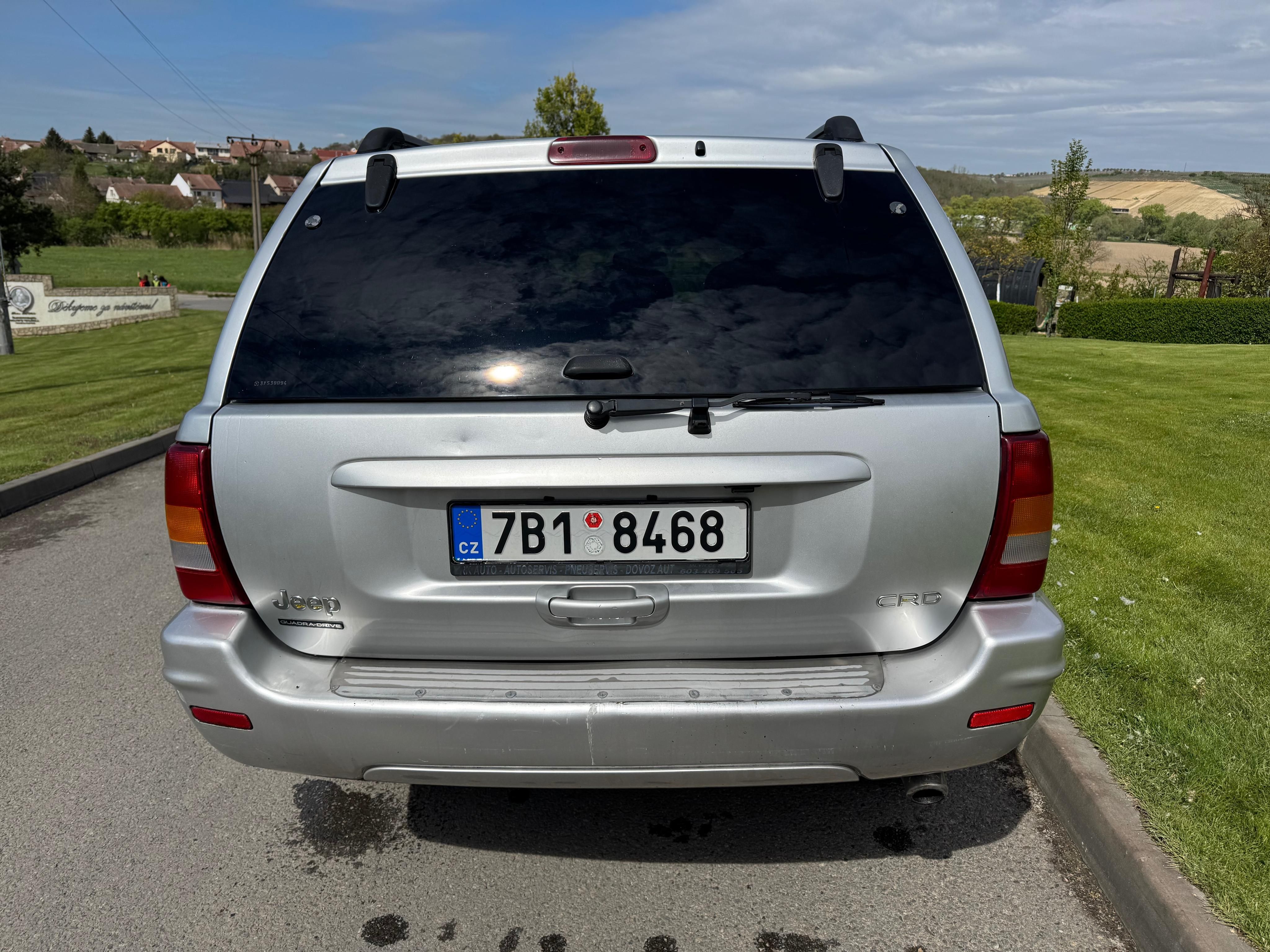Jeep Grand Cherokee, 2,7 CRDi 4x4 Automat 120kW - fotka 6