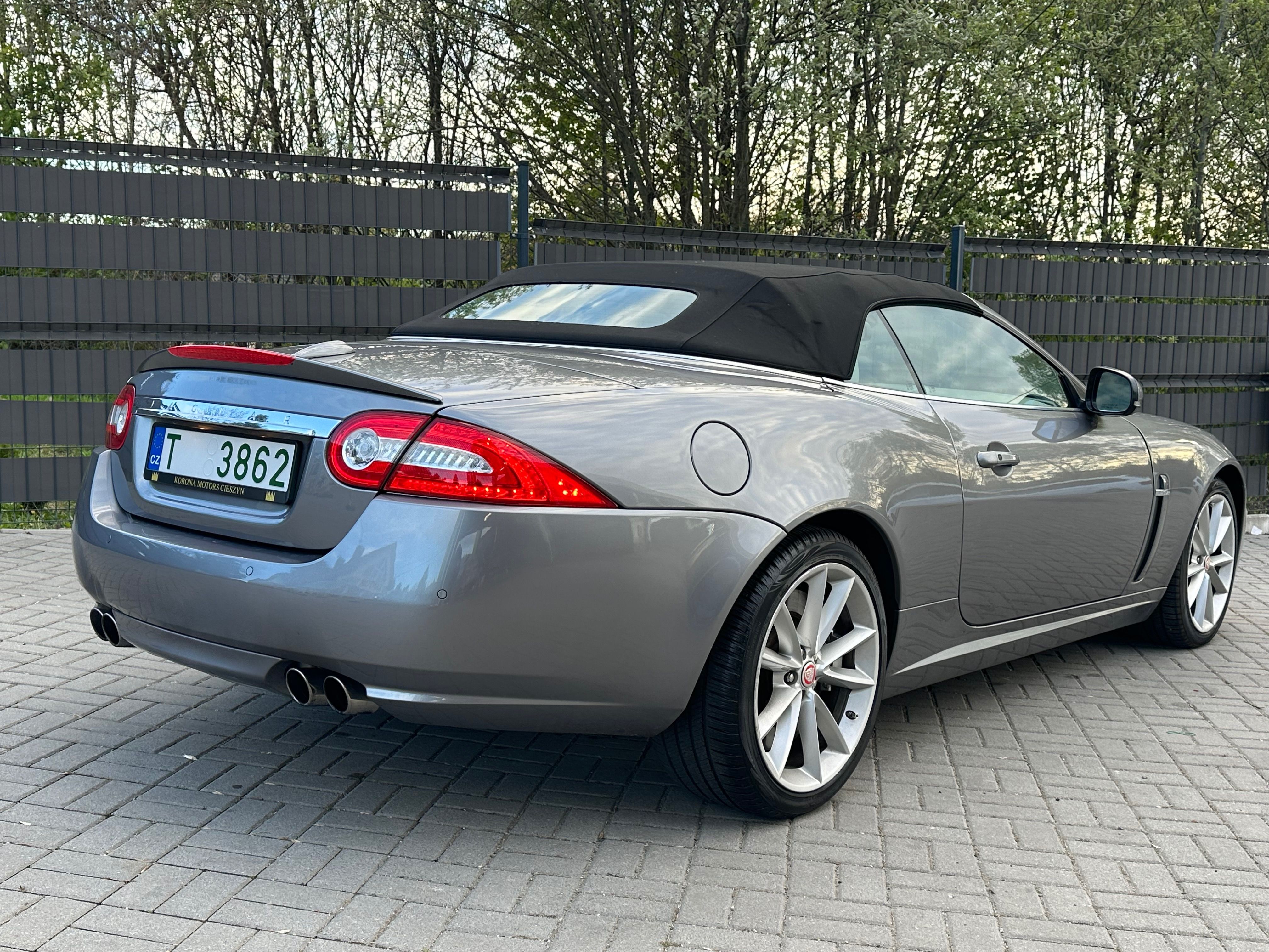 Jaguar XKR, KOMPRESOR /XKR/510HP/CABRIO/ - fotka 4