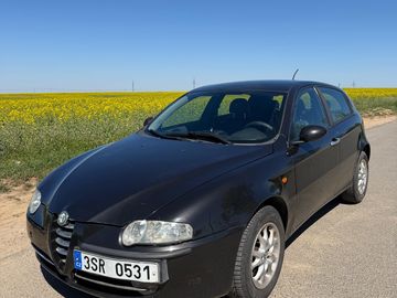 Alfa Romeo 147 1.9JTD STK ano