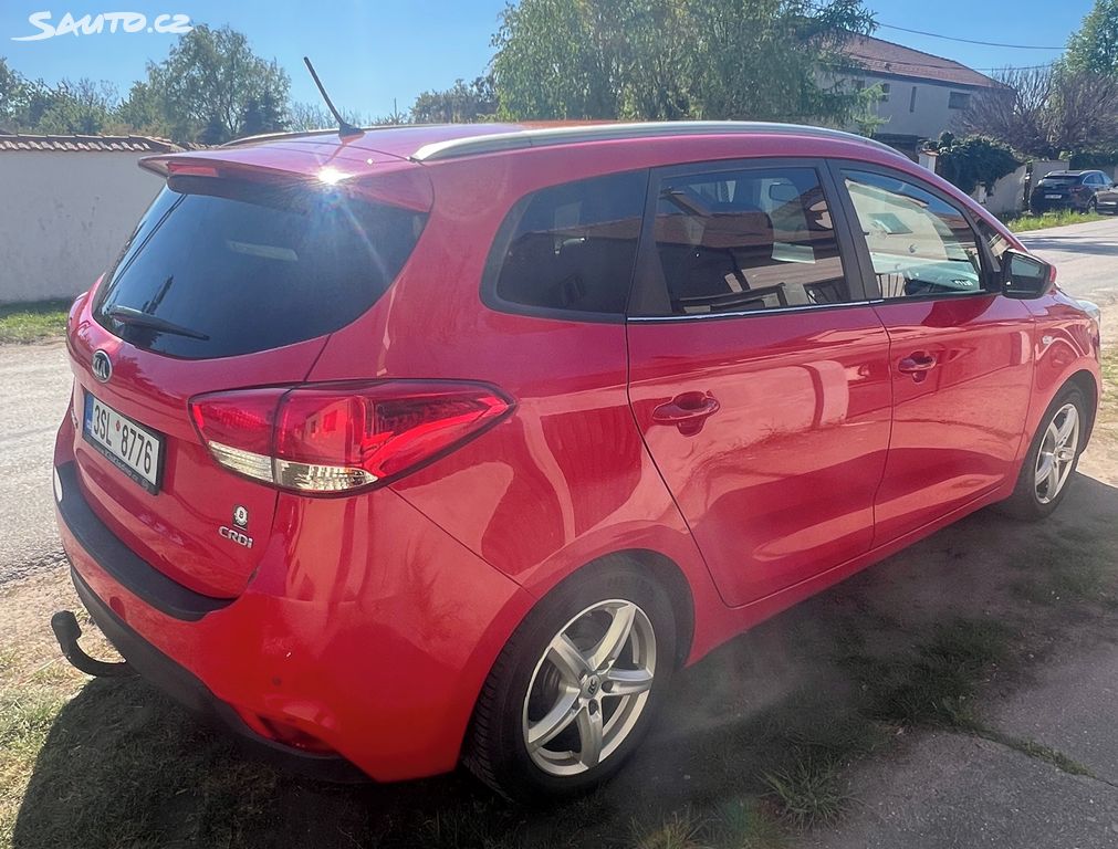 Kia Carens, 1.7 CRDi 100 kW – původ ČR