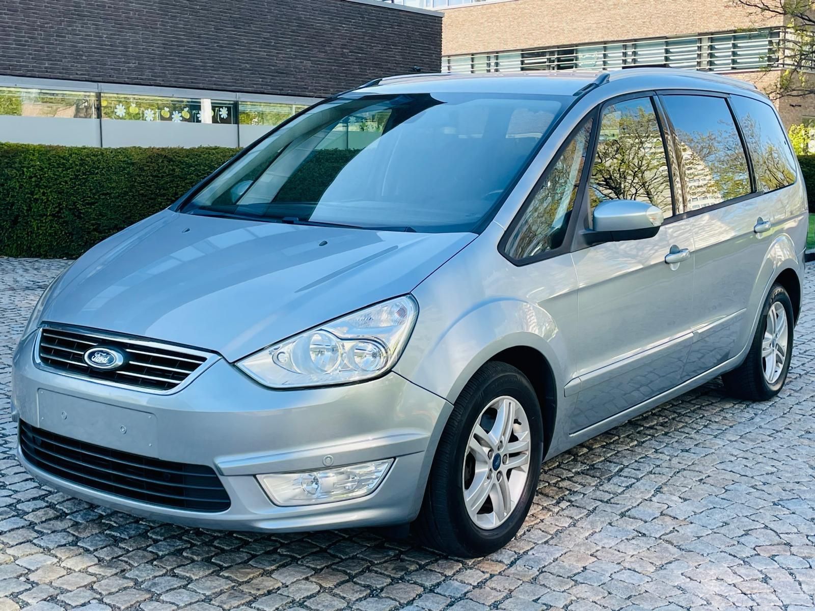 Ford Galaxy, 2.0TDCi MANUÁL 7 MÍST VÝHŘEV - fotka 3