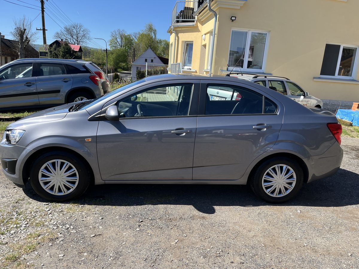 Chevrolet Aveo, 1,2+NOVÁ STK - fotka 2