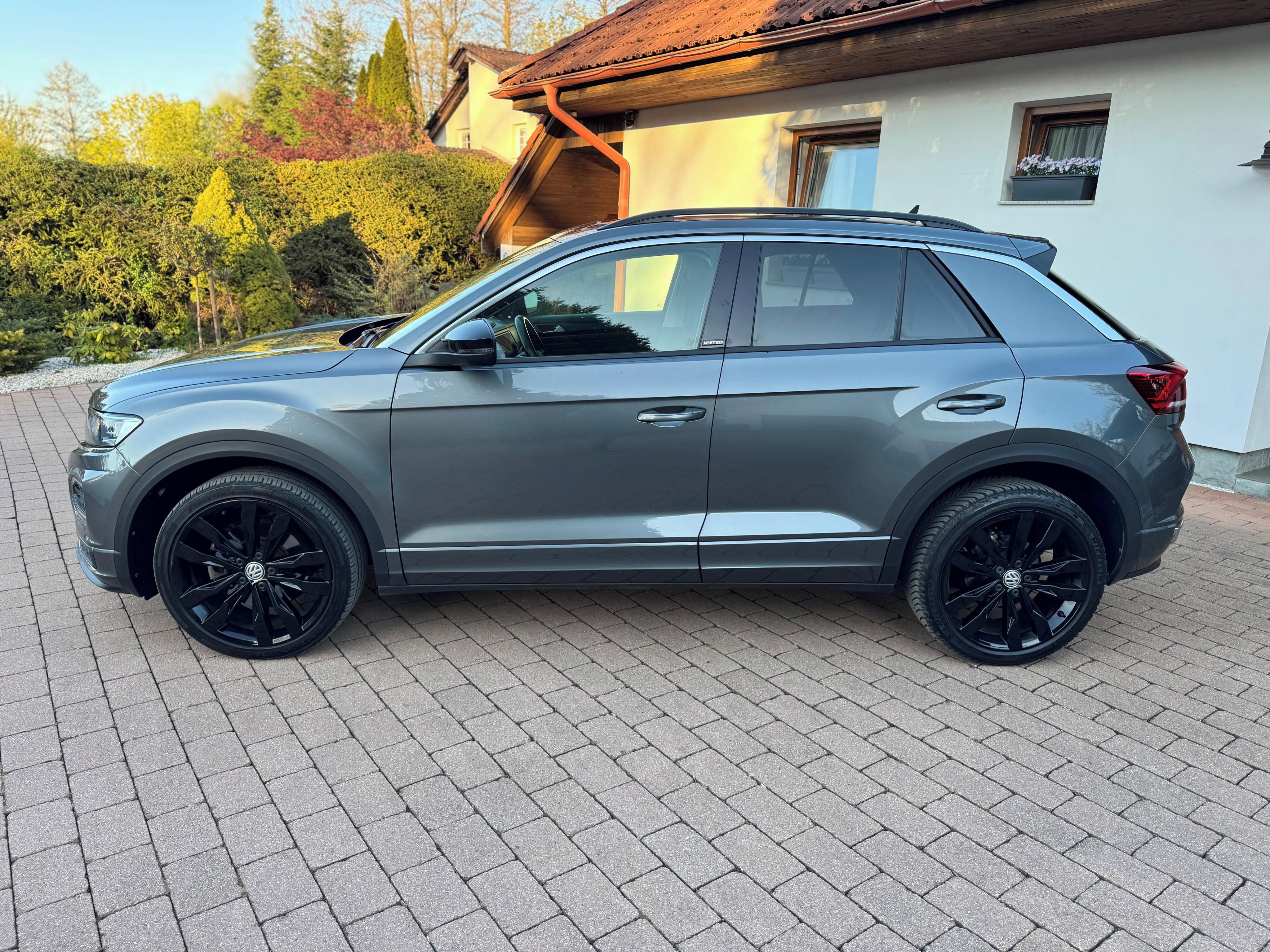 Volkswagen T-Roc, 2.0TDI, R- line, 110kw, DSG - fotka 6