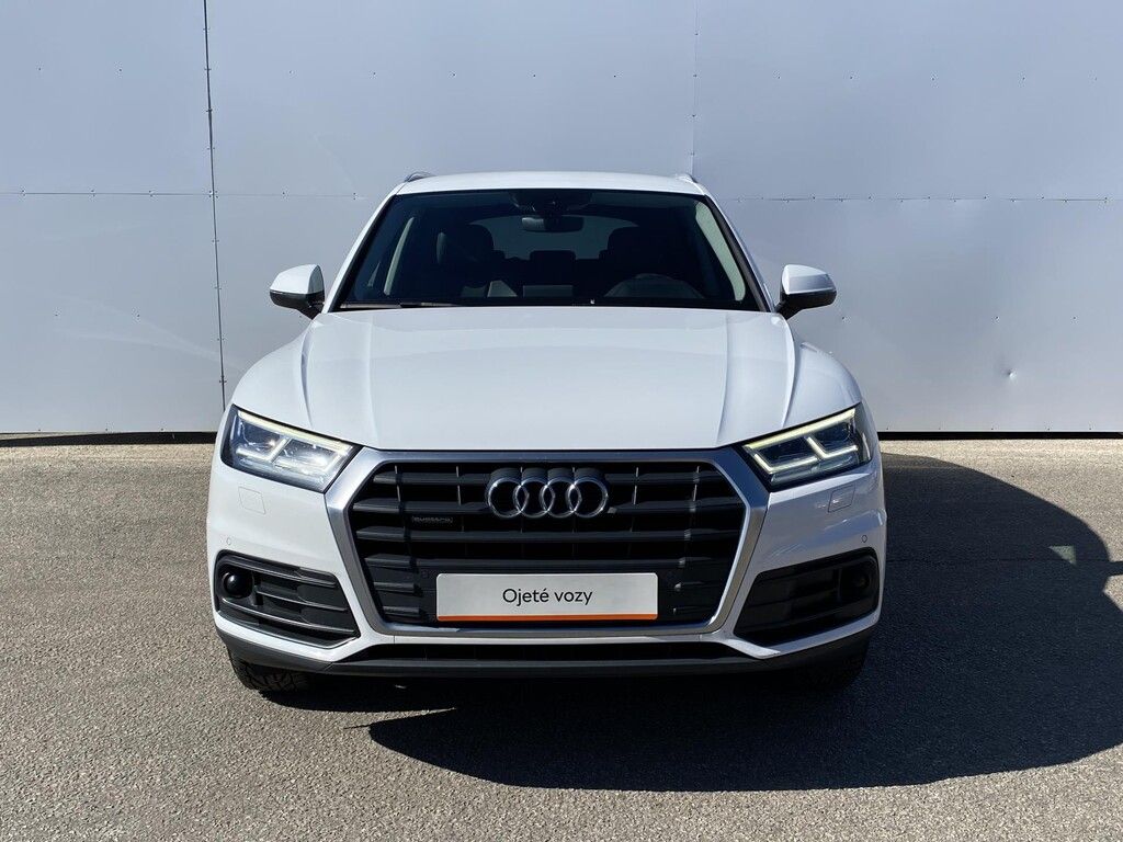Audi Q5, 2,0 TDI 140 kW Quattro AT - fotka 5