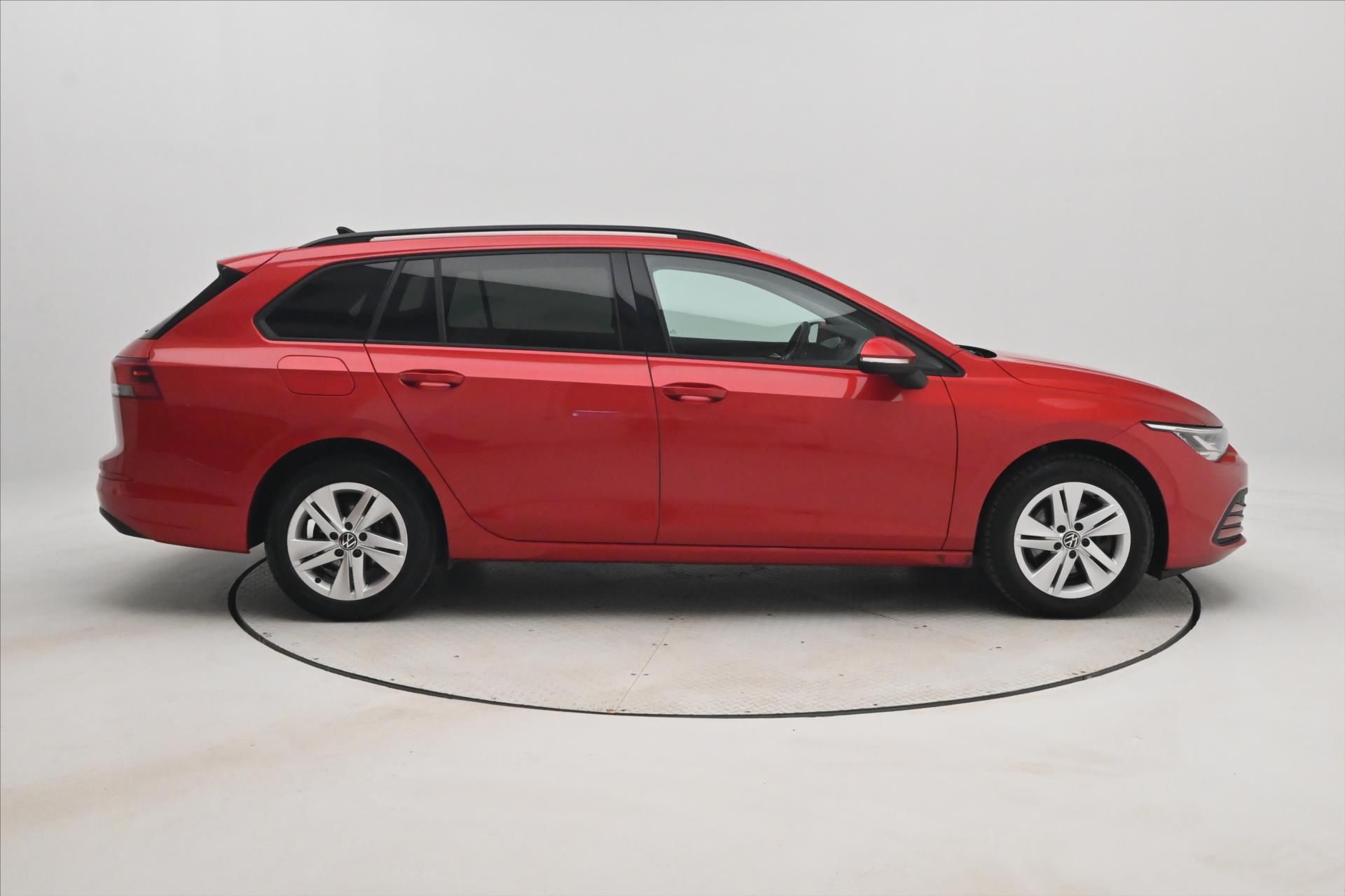 Volkswagen Golf, 2,0 TDI 110kW DSG Life VŮZ PŘI - fotka 4