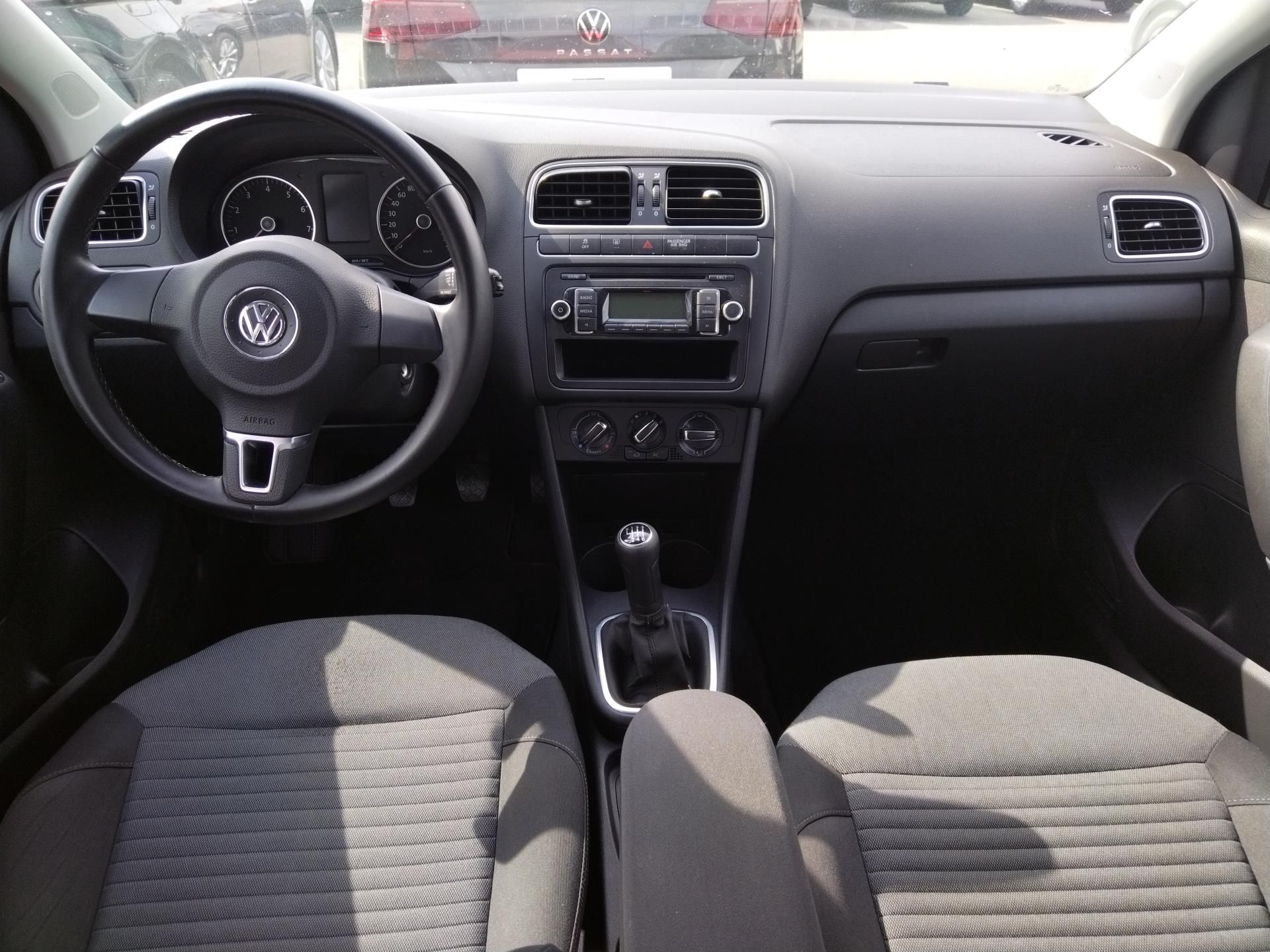 Volkswagen Polo, 1.2 TSi COMFORTLINE - fotka 5
