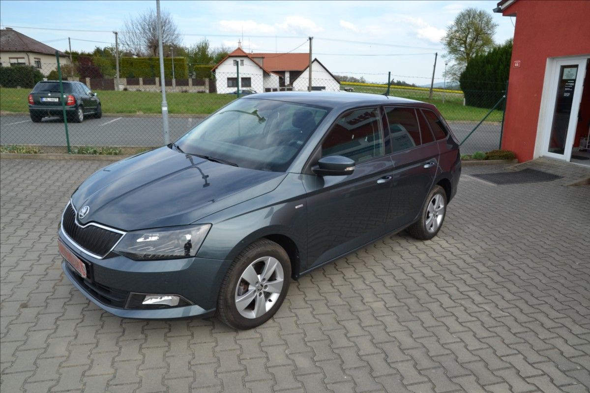 Škoda Fabia, 1,0 TSI DIGIKLIMA TEMPOMAT PĚK - fotka 3