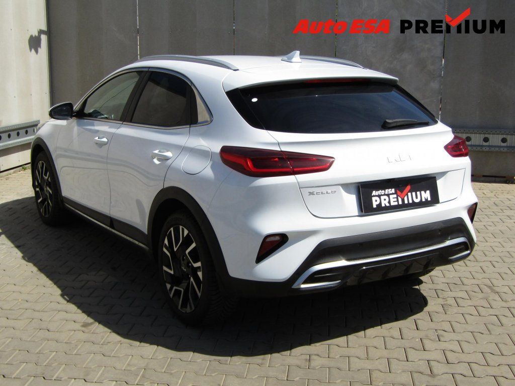 Kia XCee´d, 1.5 TGDi,1.maj,ČR,Edition - fotka 6