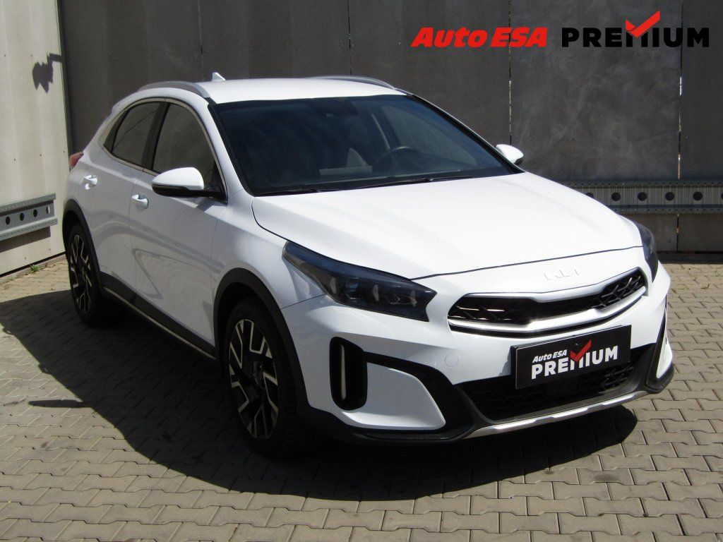 Kia XCee´d, 1.5 TGDi,1.maj,ČR,Edition