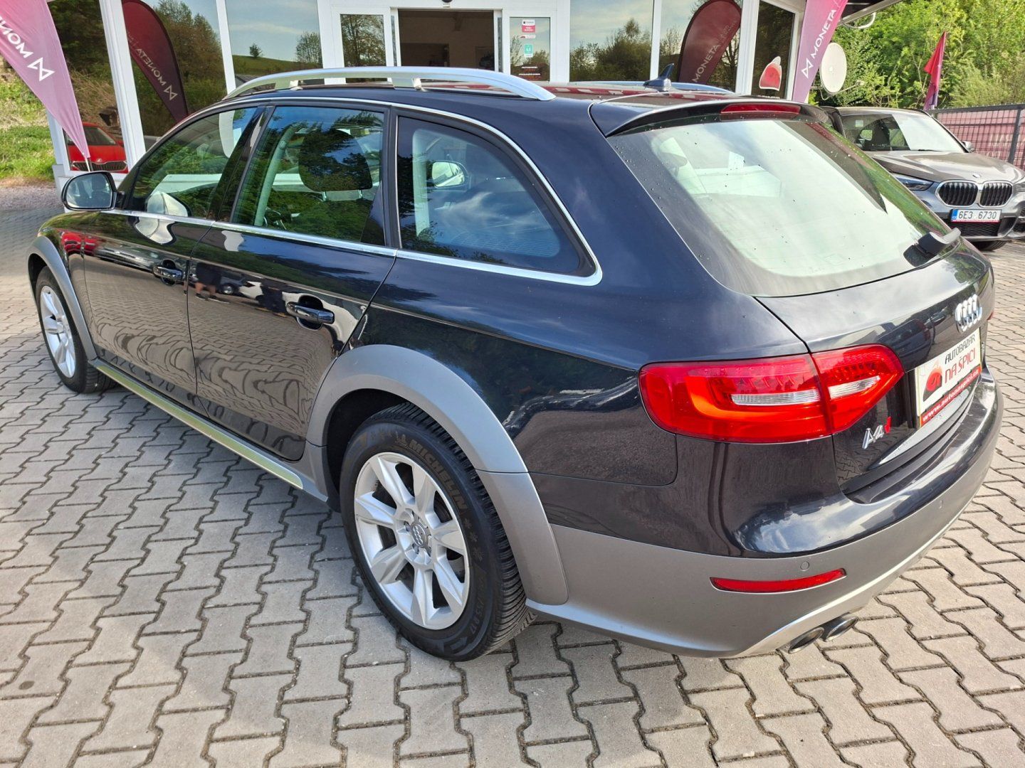 Audi A4 allroad, 2.0TDI 130kW MAN QUATTRO - fotka 6