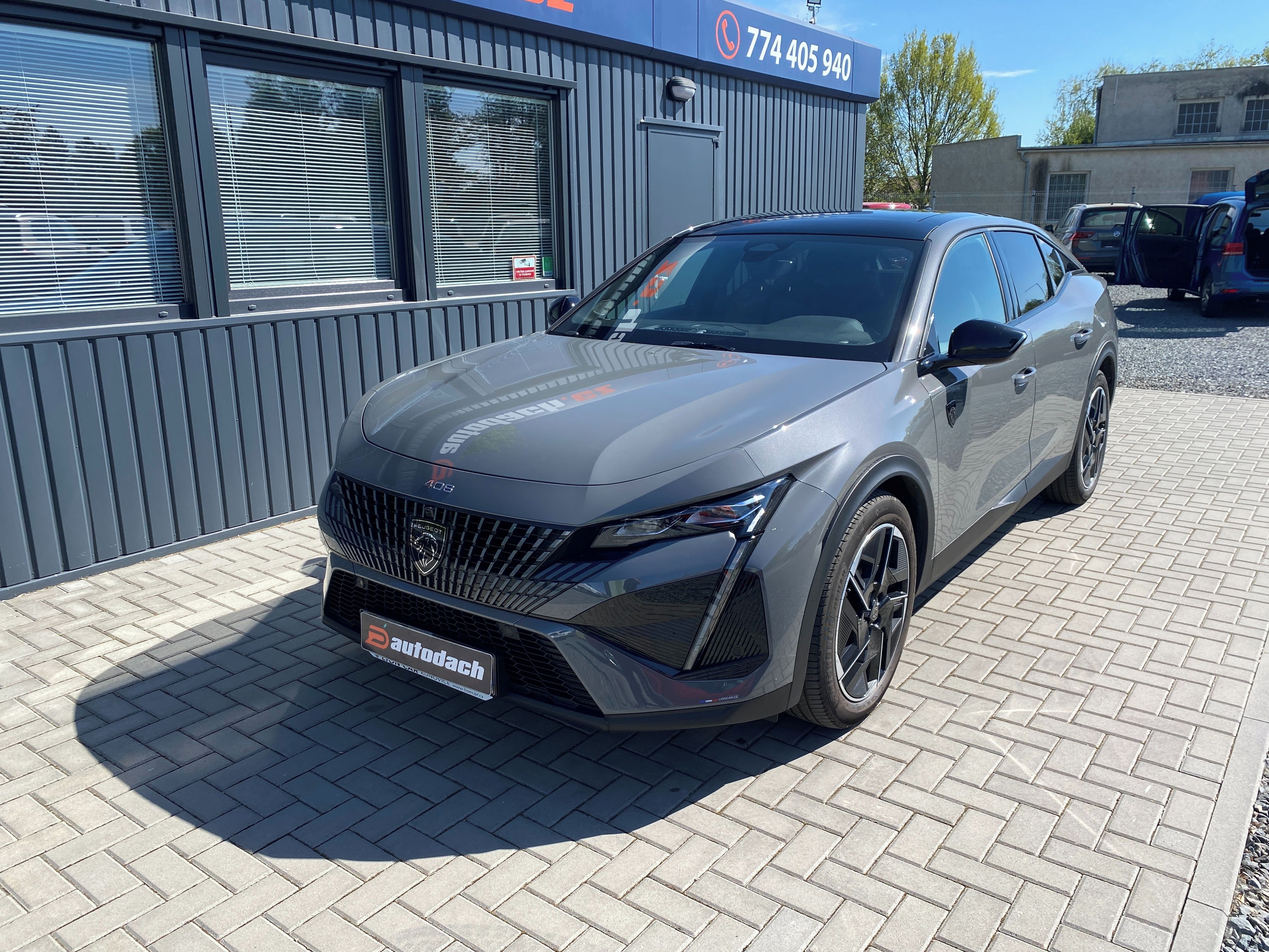 Peugeot 408, GT - Hybrid 145 e-DCS6 - fotka 2