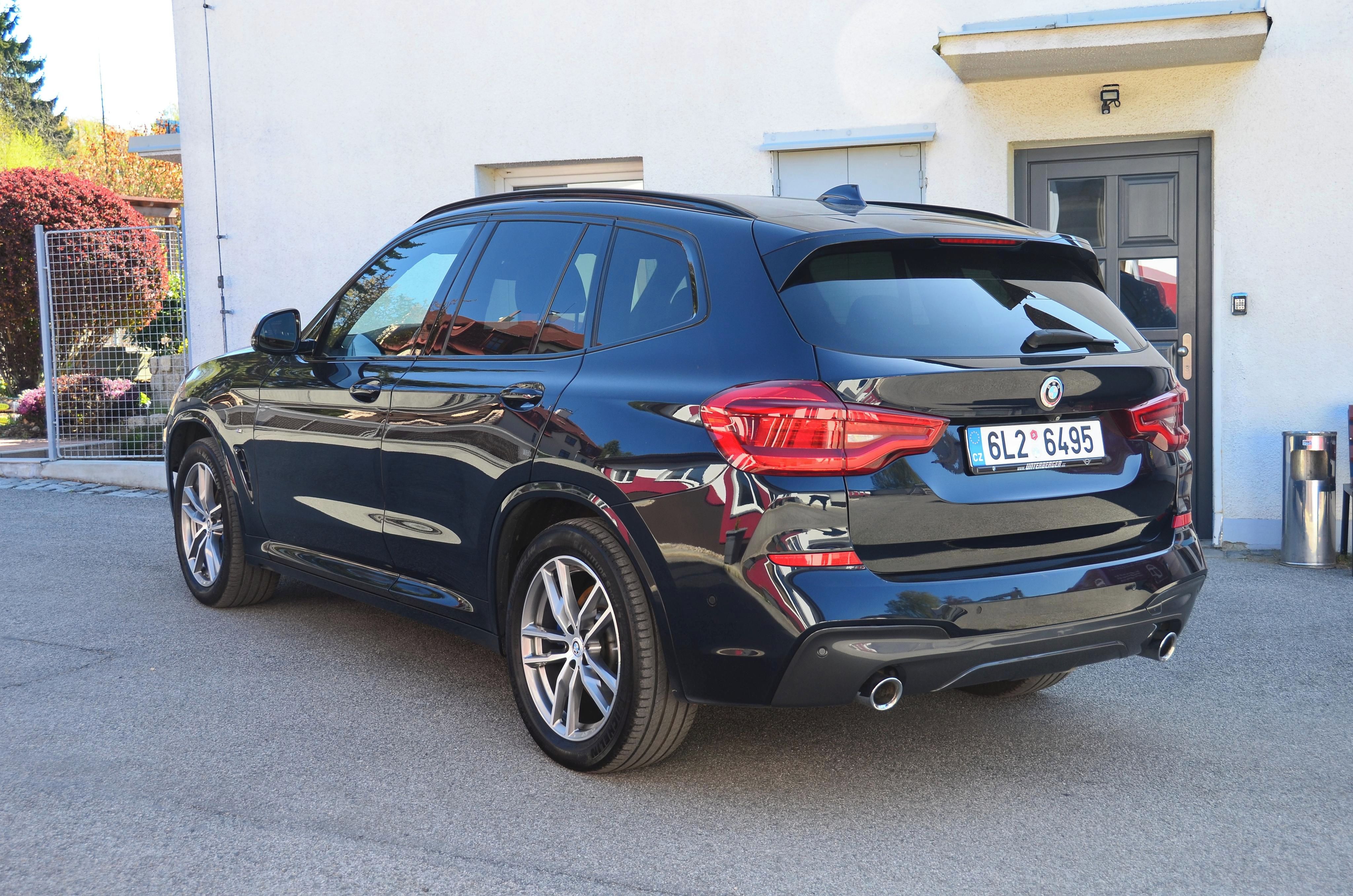 BMW X3, 30d xDrive - plná výbava - fotka 4