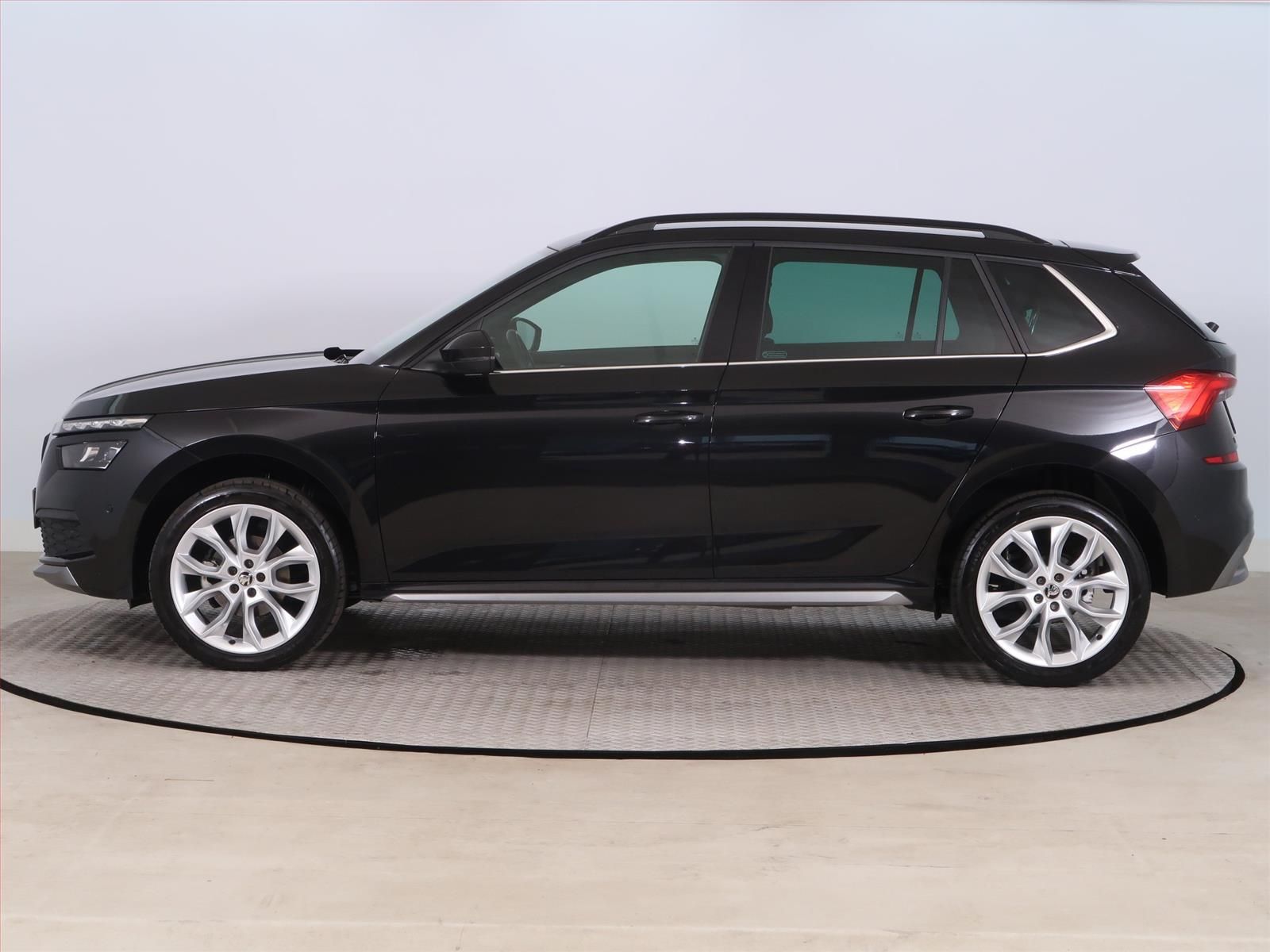 Škoda Kamiq, 1.6 TDI, Style, Serv.kniha - fotka 3