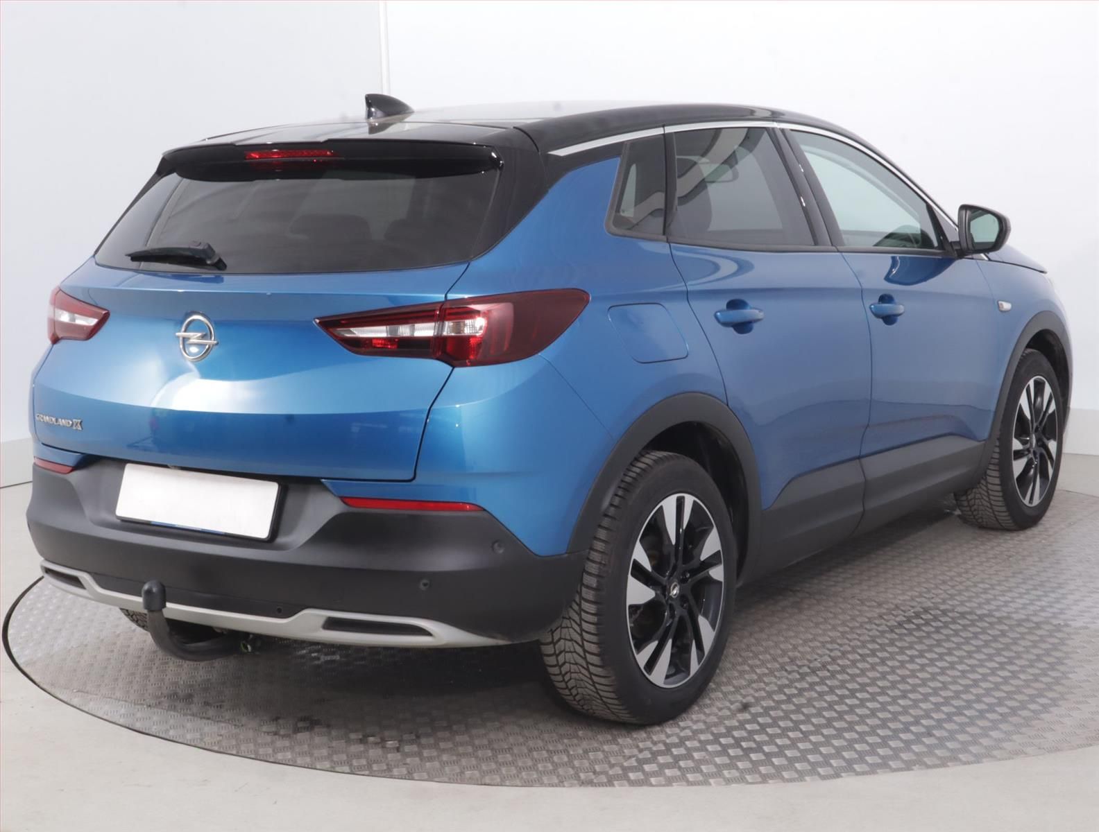Opel Grandland X, 1.5 CDTI, Ultimate, Automat - fotka 5