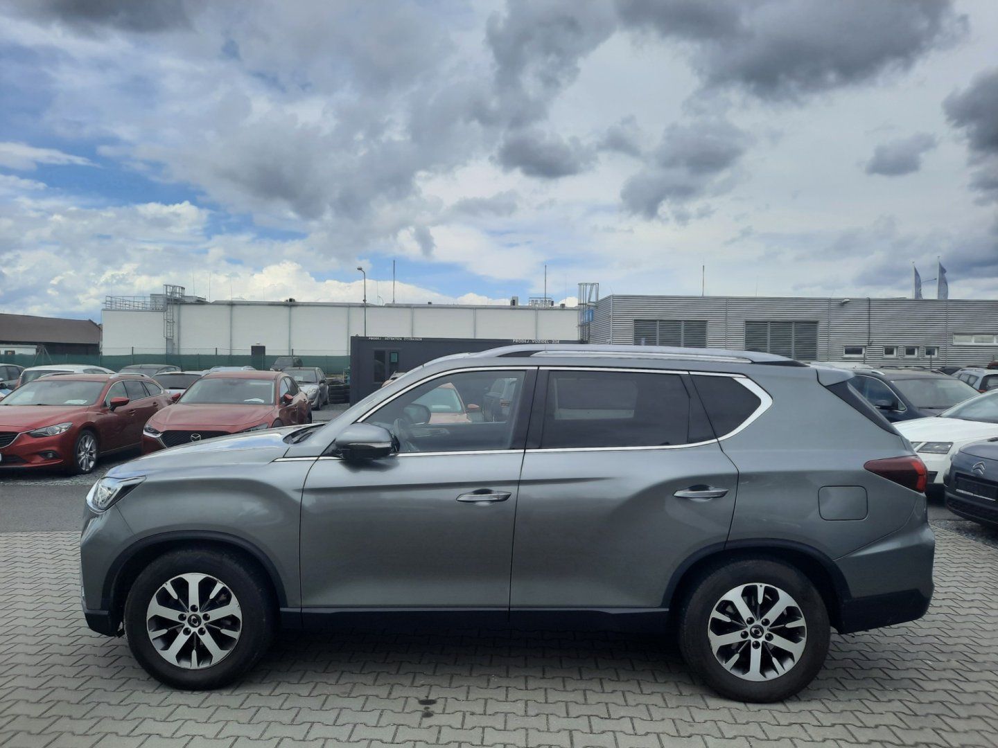 SsangYong Rexton, 2.2 CRDi *4x4*EL. ŠÍBR* - fotka 5