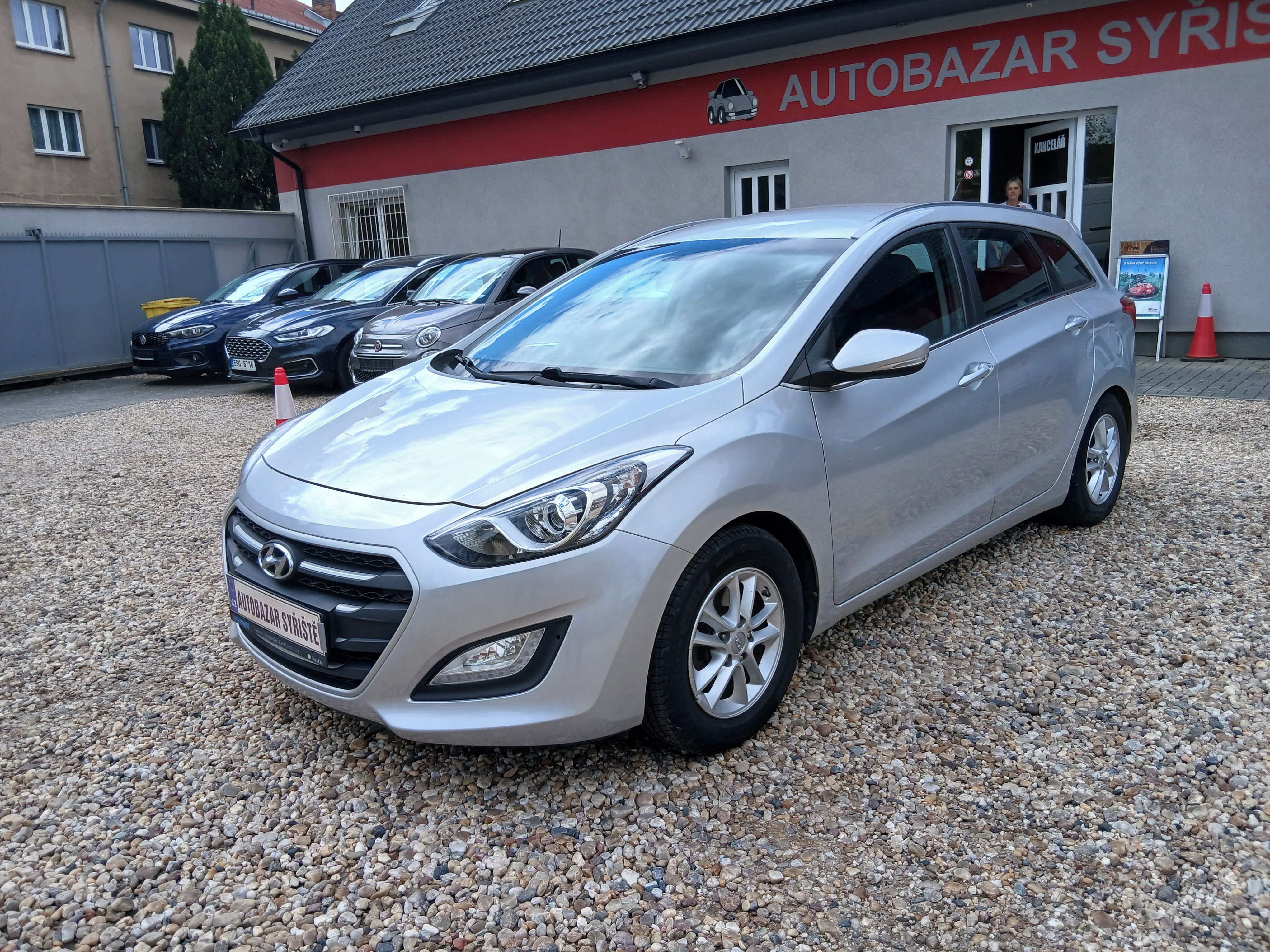 Hyundai i30, 1.6CRDi 81KW DPH, ČR+Zim.kola