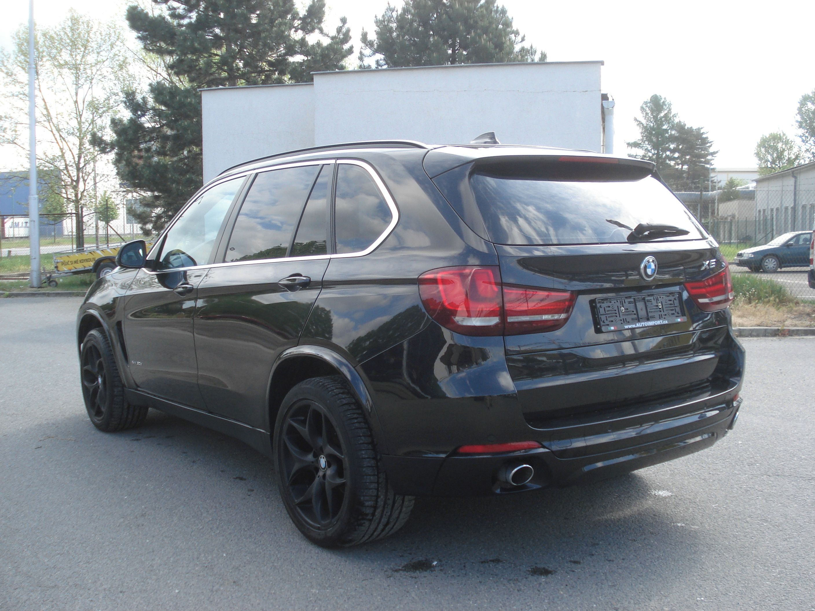 BMW X5, 3.0 D 190 KW - fotka 4