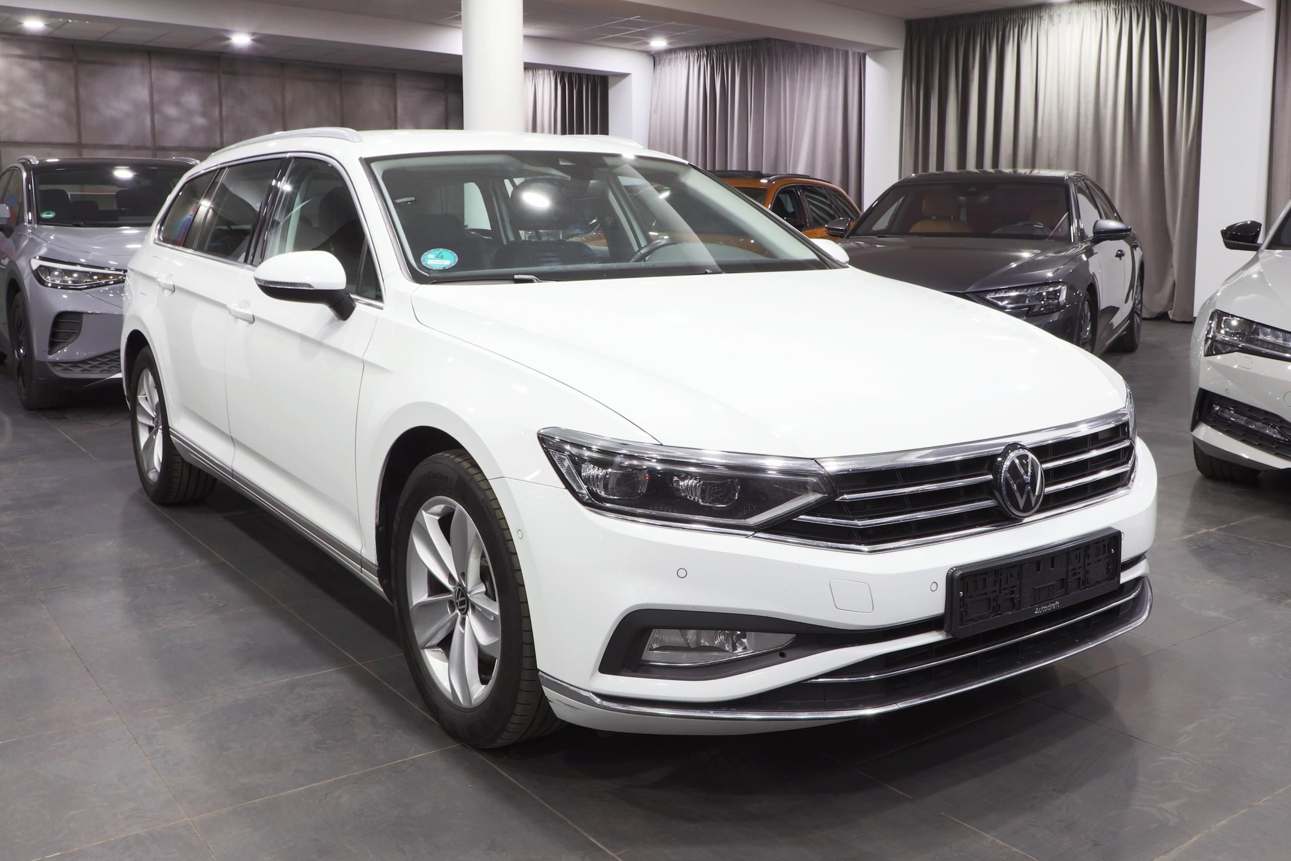 Volkswagen Passat Variant, Elegance 2.0 TDI 147kW DSG