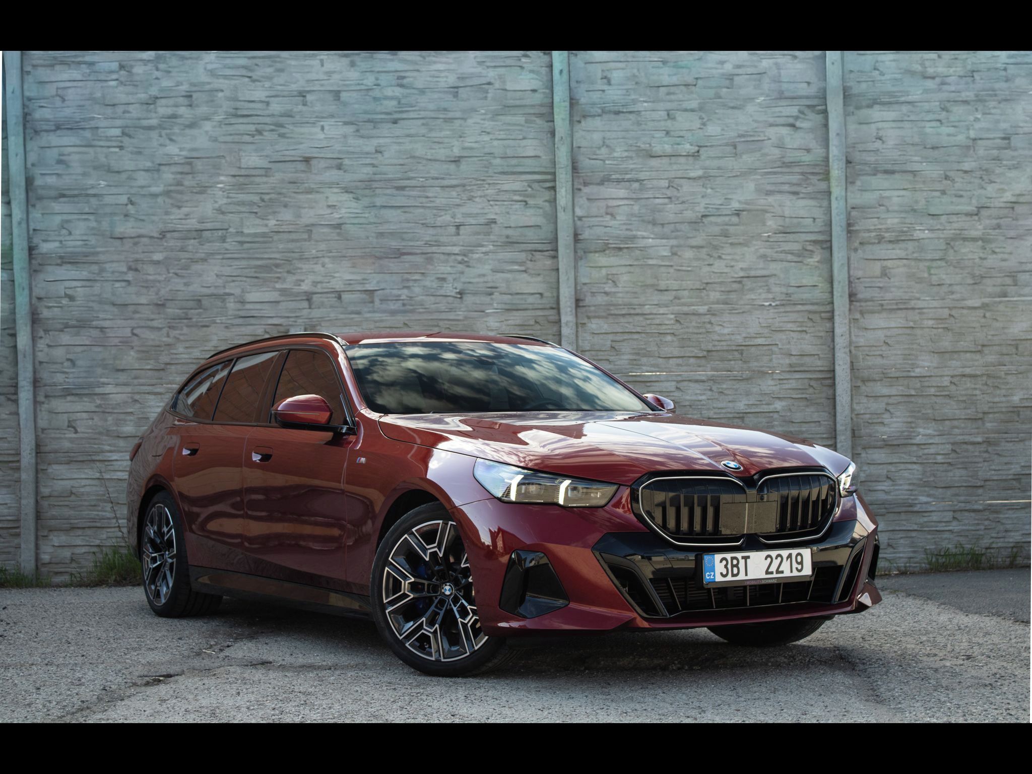 BMW Řada 5 - fotka 3