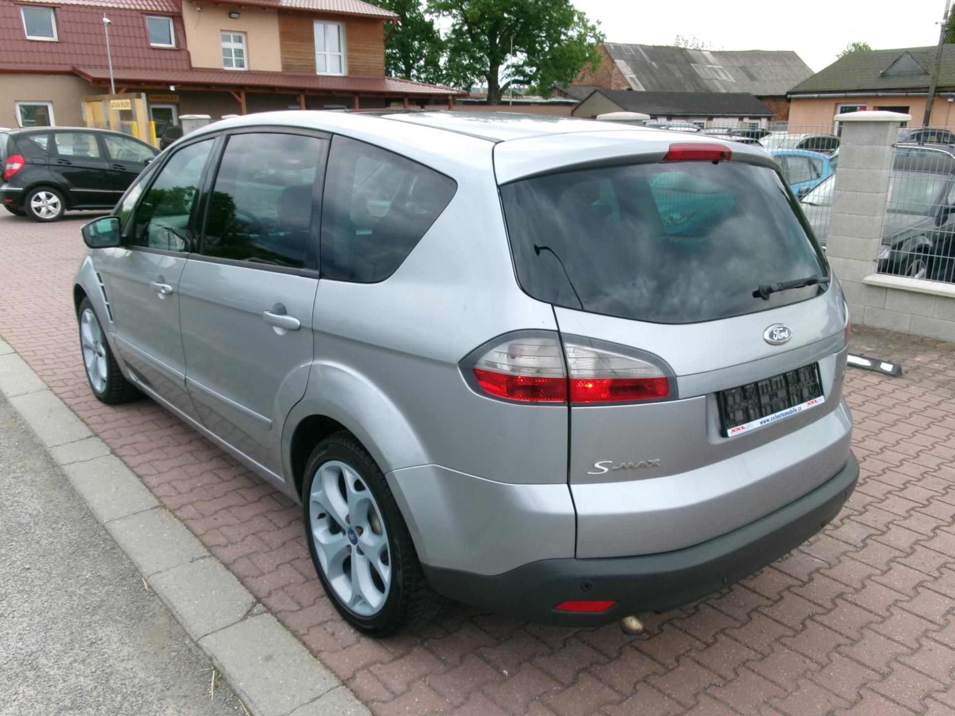 Ford S-MAX, 2,0TDCi PANORAMA AC TEMP - fotka 6