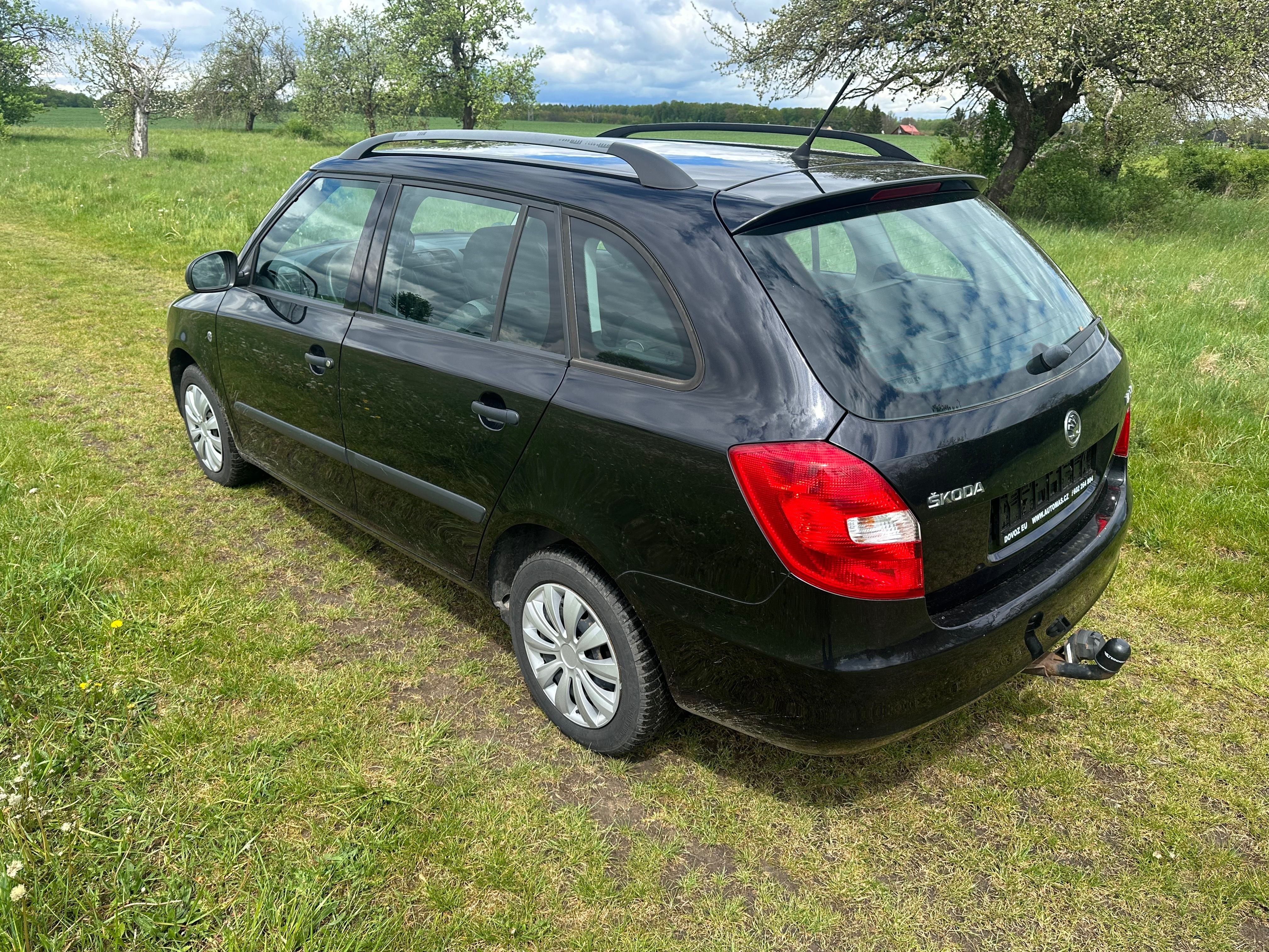 Škoda Fabia, COMBI-1.2TSI-63KW-TAŽNE-SERVIS - fotka 4