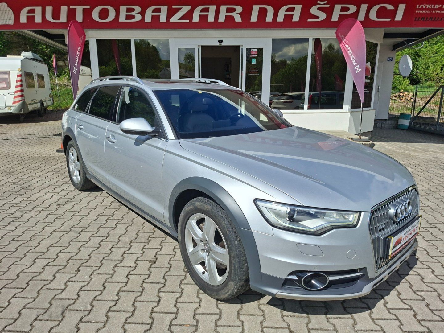 Audi A6 allroad, 3.0TDI 150kW S-TRONIC -VÝBAVA - fotka 2