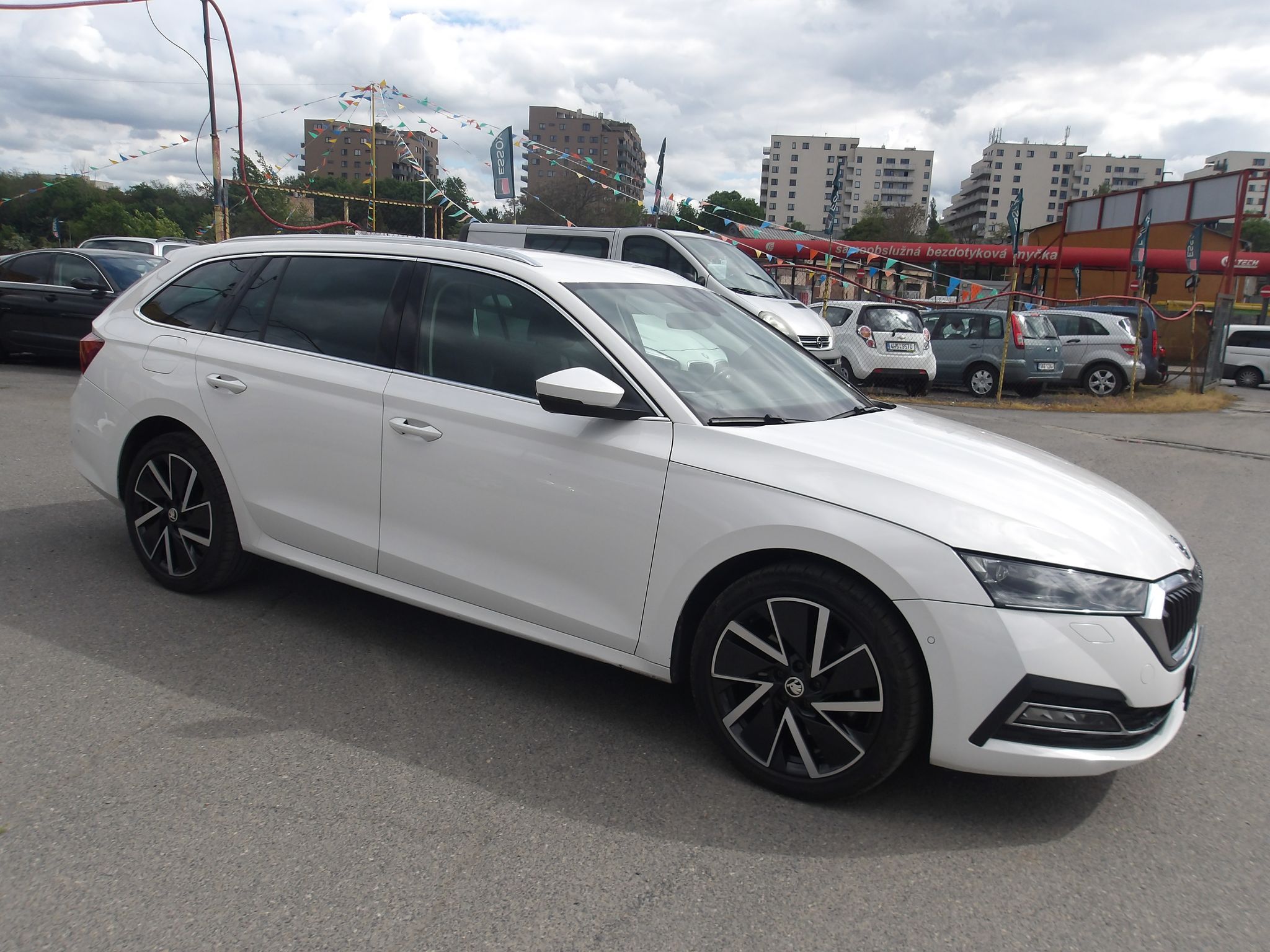 Škoda Octavia, 1,4TSi BA+EL ČR ! MAX.VÝBAVA ! - fotka 3