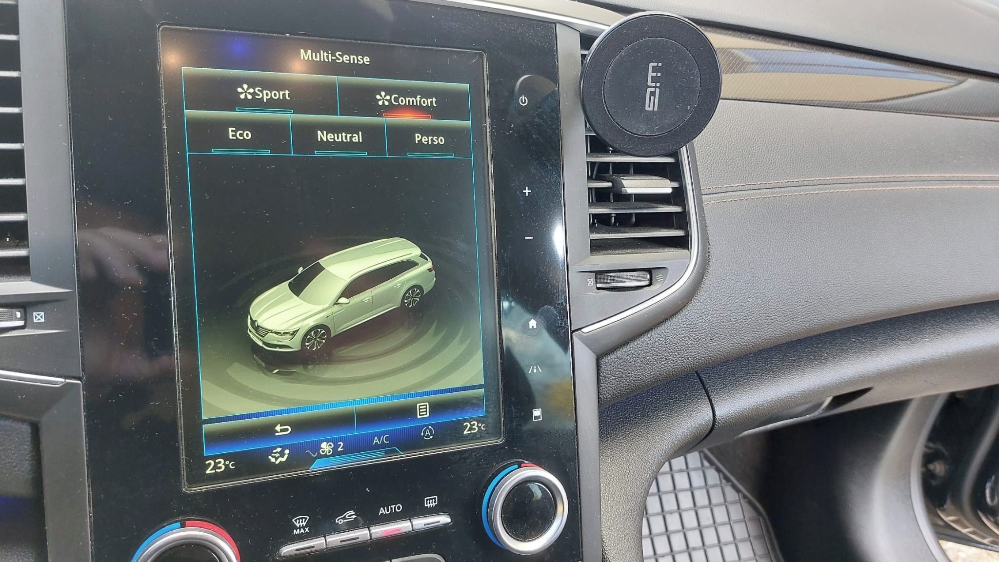 Renault Talisman, Grandtour 1.6 DCI,96KW, ČR - fotka 6