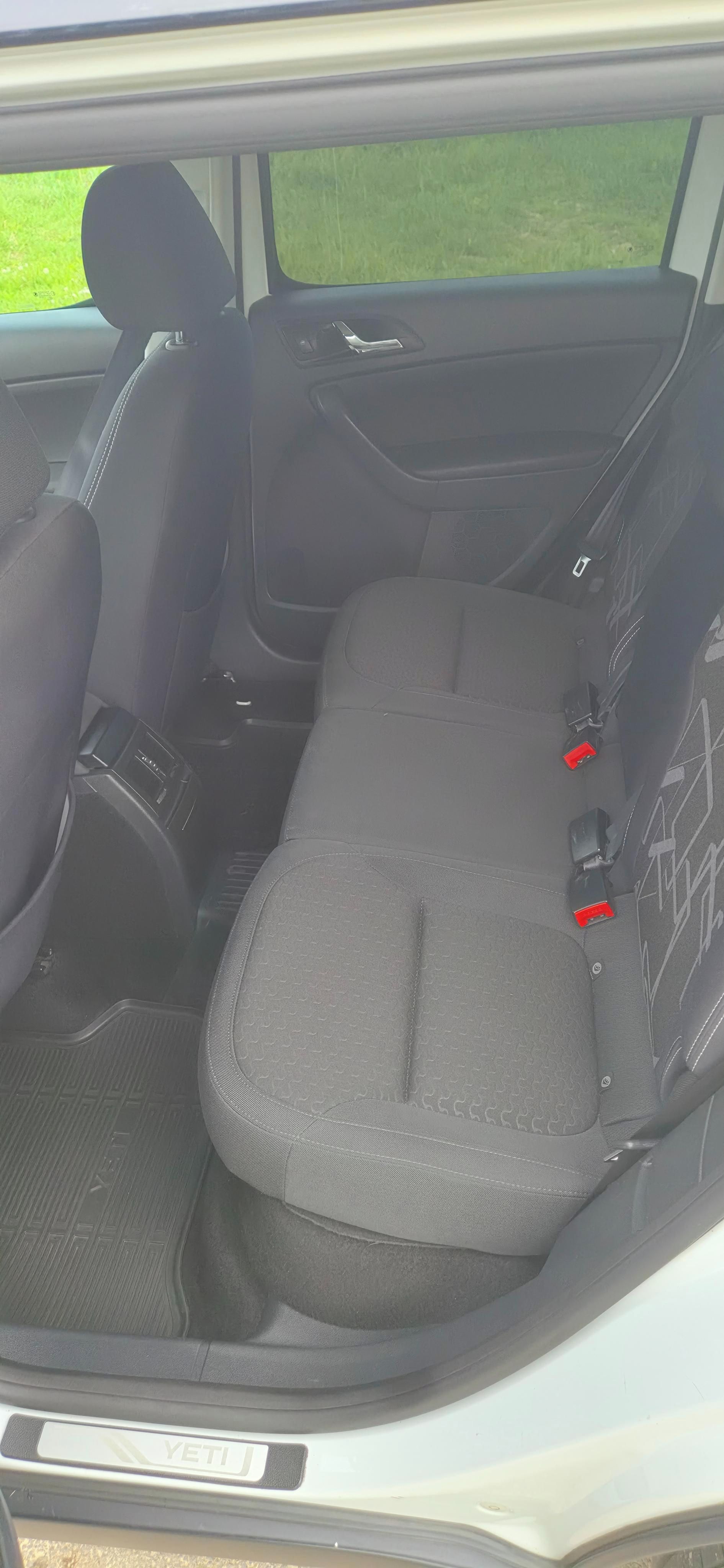 Škoda Yeti, Yeti 2.0TDi, 4x4, DSG - fotka 5