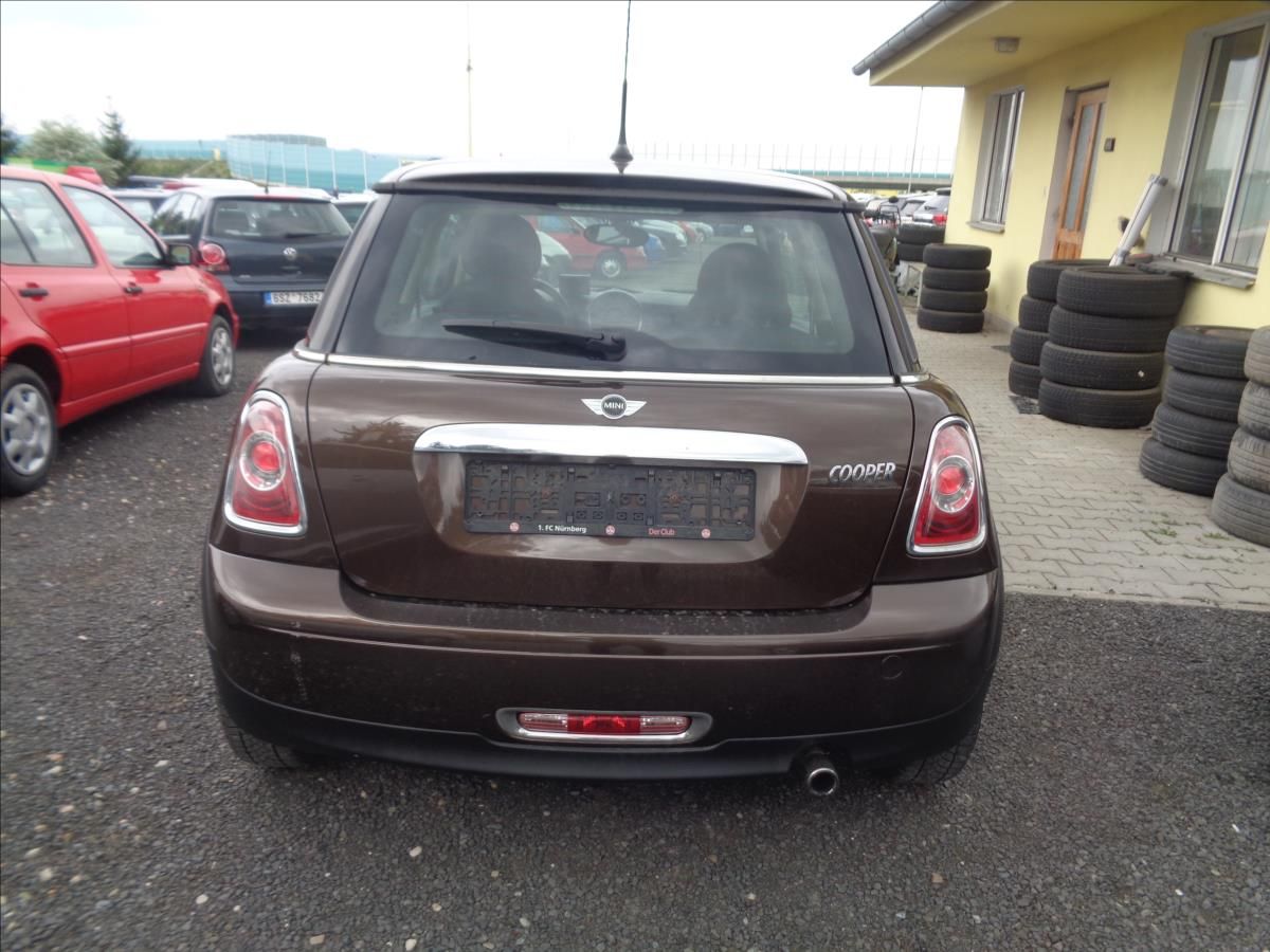 Mini Cooper, 1,6 - fotka 6