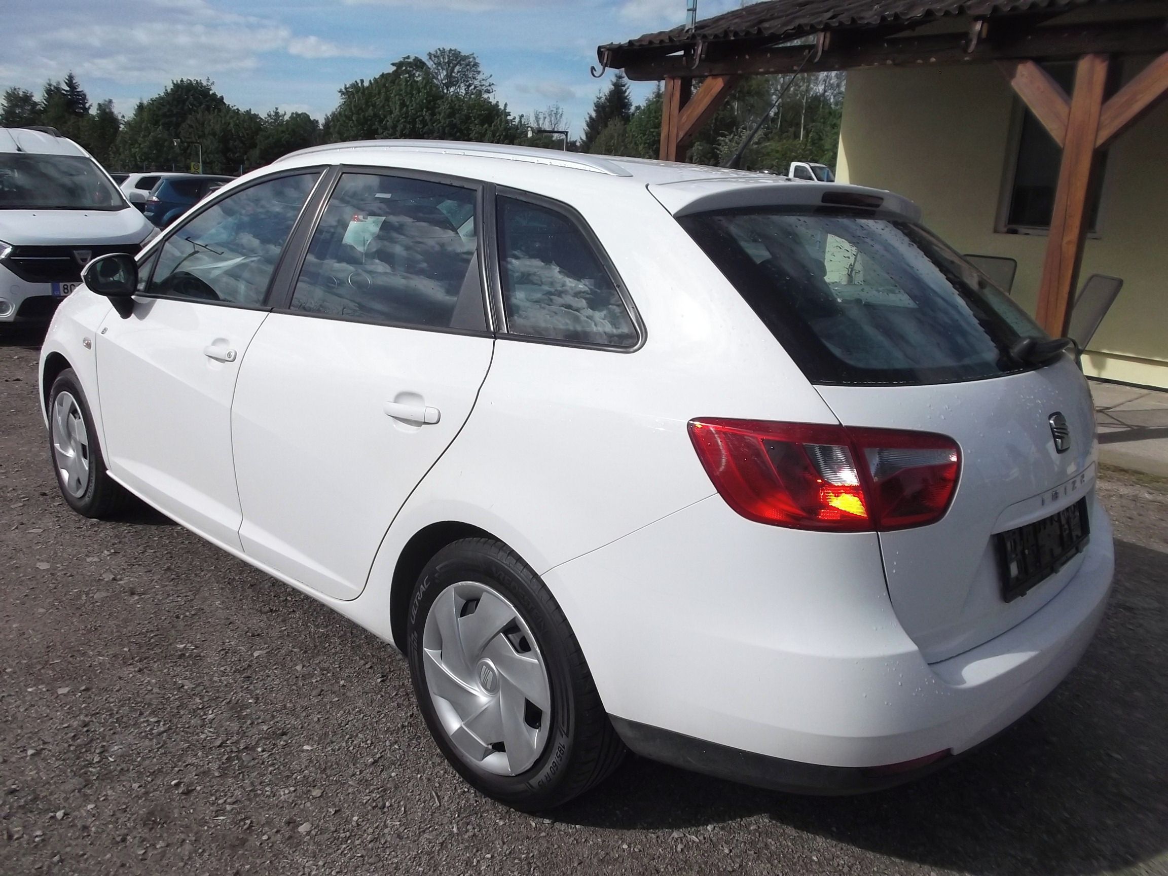 Seat Ibiza, 1.4 i 16V - fotka 2