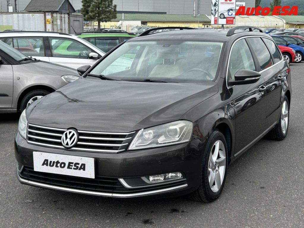 Volkswagen Passat, 2.0TDi - fotka 3