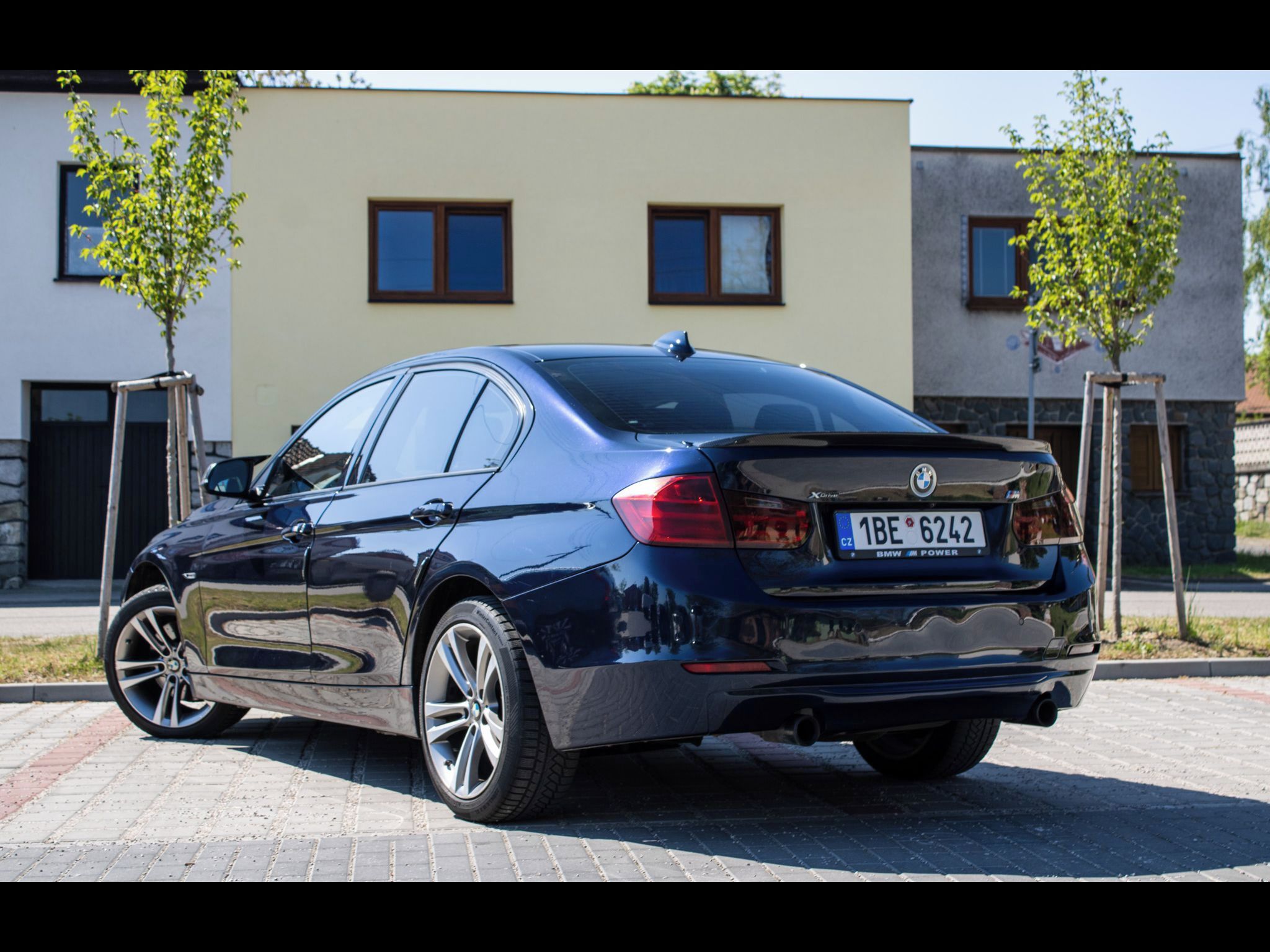 BMW Řada 3 - fotka 5