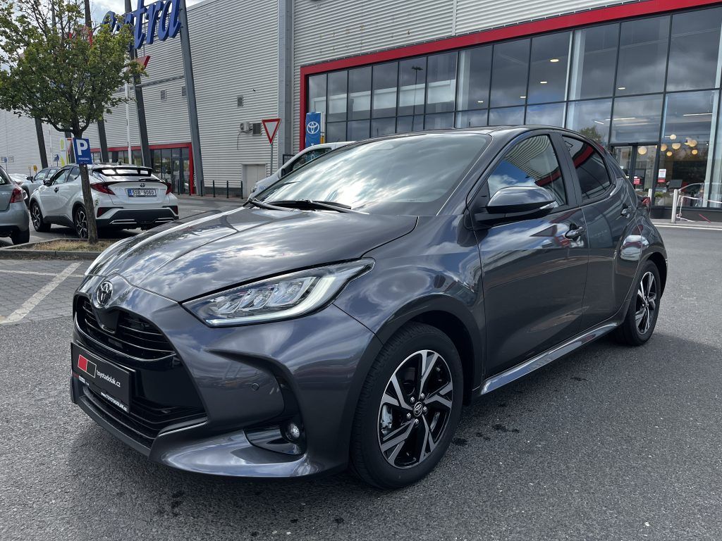 Toyota Yaris, 1.5 Hybrid Style ODBĚR 9/2026 - fotka 4