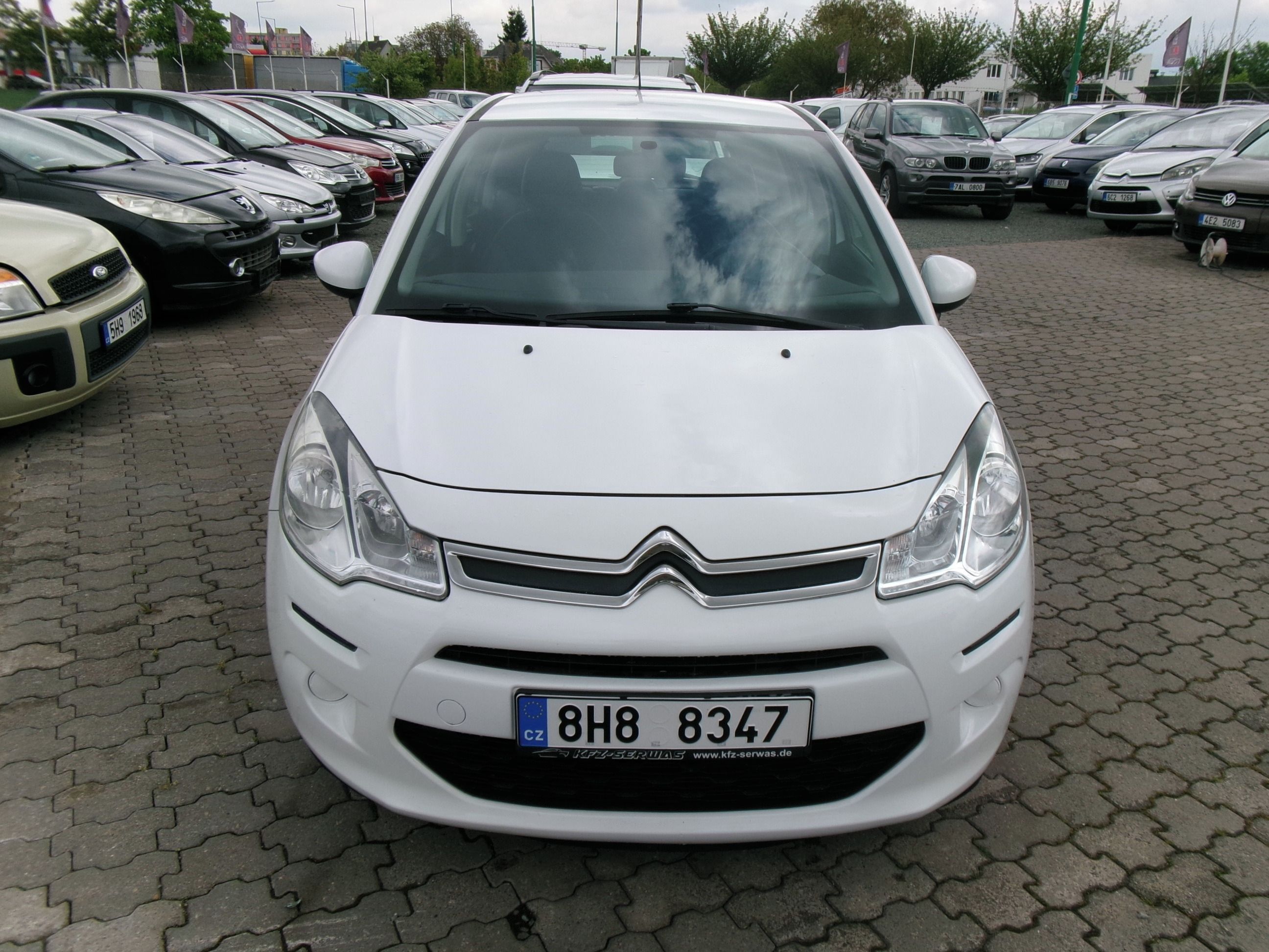 Citroën C3, 1.2i 60kw,klima,serviska - fotka 2