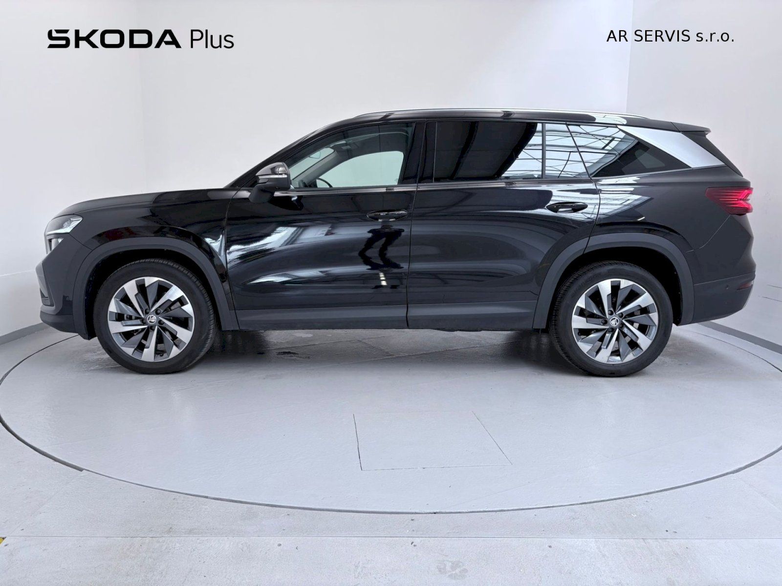 Škoda Kodiaq, Exlusive Selection 2.0TDI/142k - fotka 3