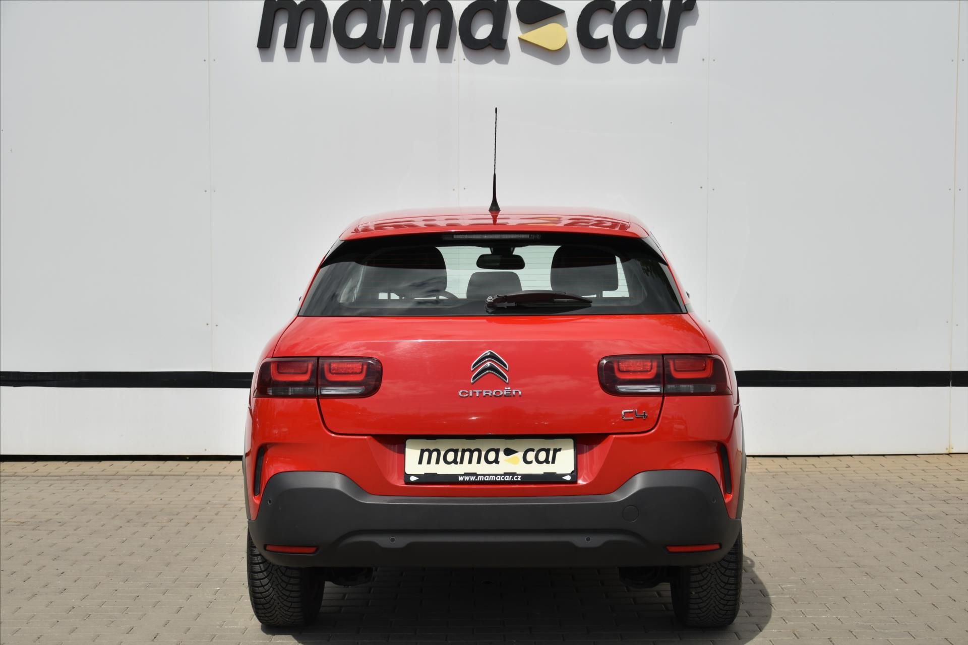 Citroën C4 Cactus, 1.2i SERVISNÍ KNIHA ČR - fotka 6