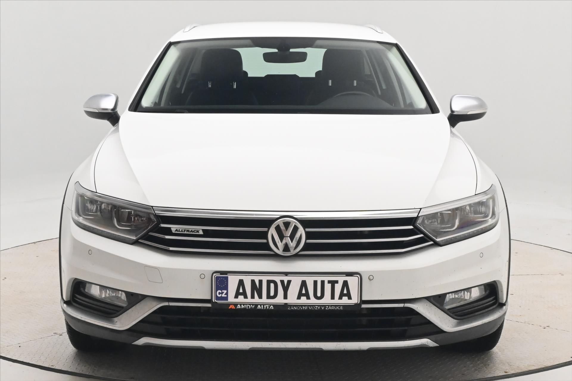 Volkswagen Passat, 2,0 TDI 140kW DSG Alltrack 4Mo - fotka 2