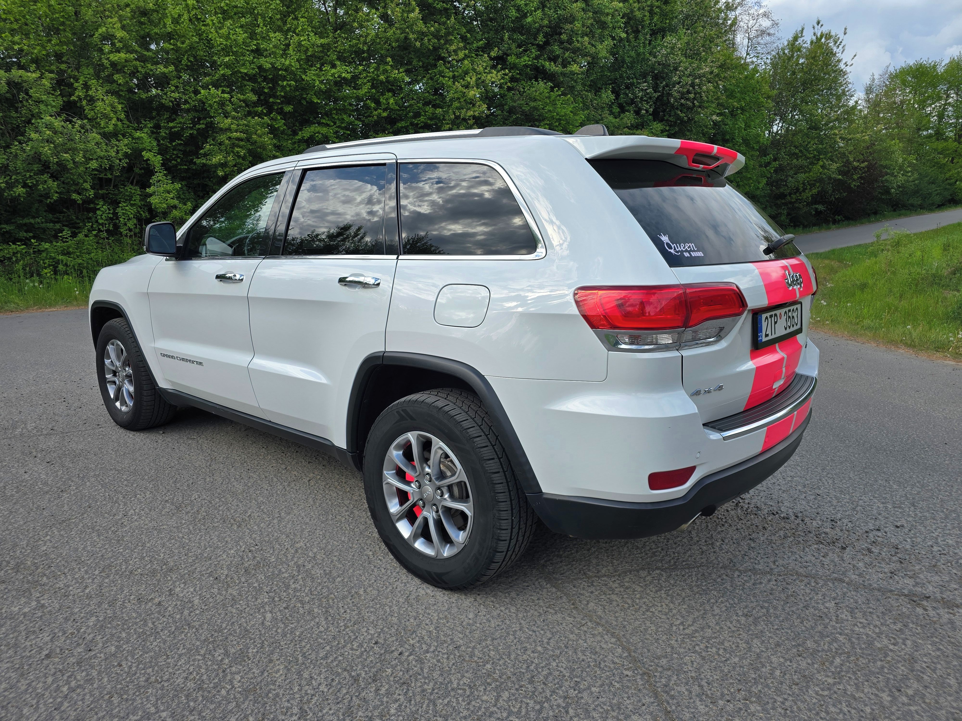 Jeep Grand Cherokee, Limited 4x4 3,6 LPG, DPH - fotka 5