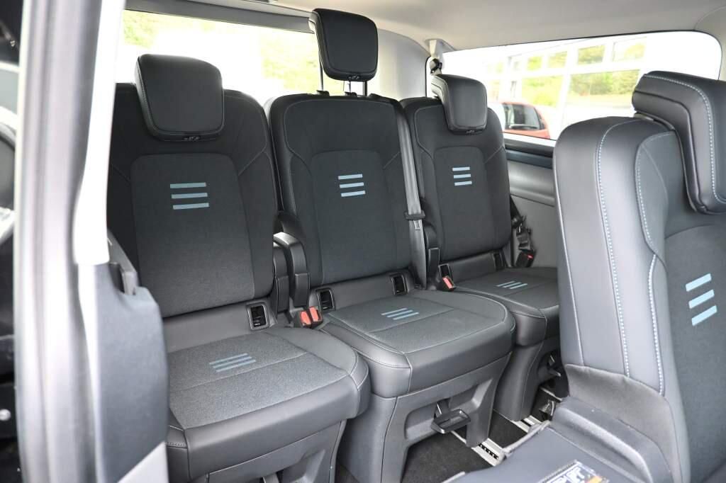 Ford Tourneo Custom, 2.0 320 L2H1 8 Míst ACTIVE Taž - fotka 6