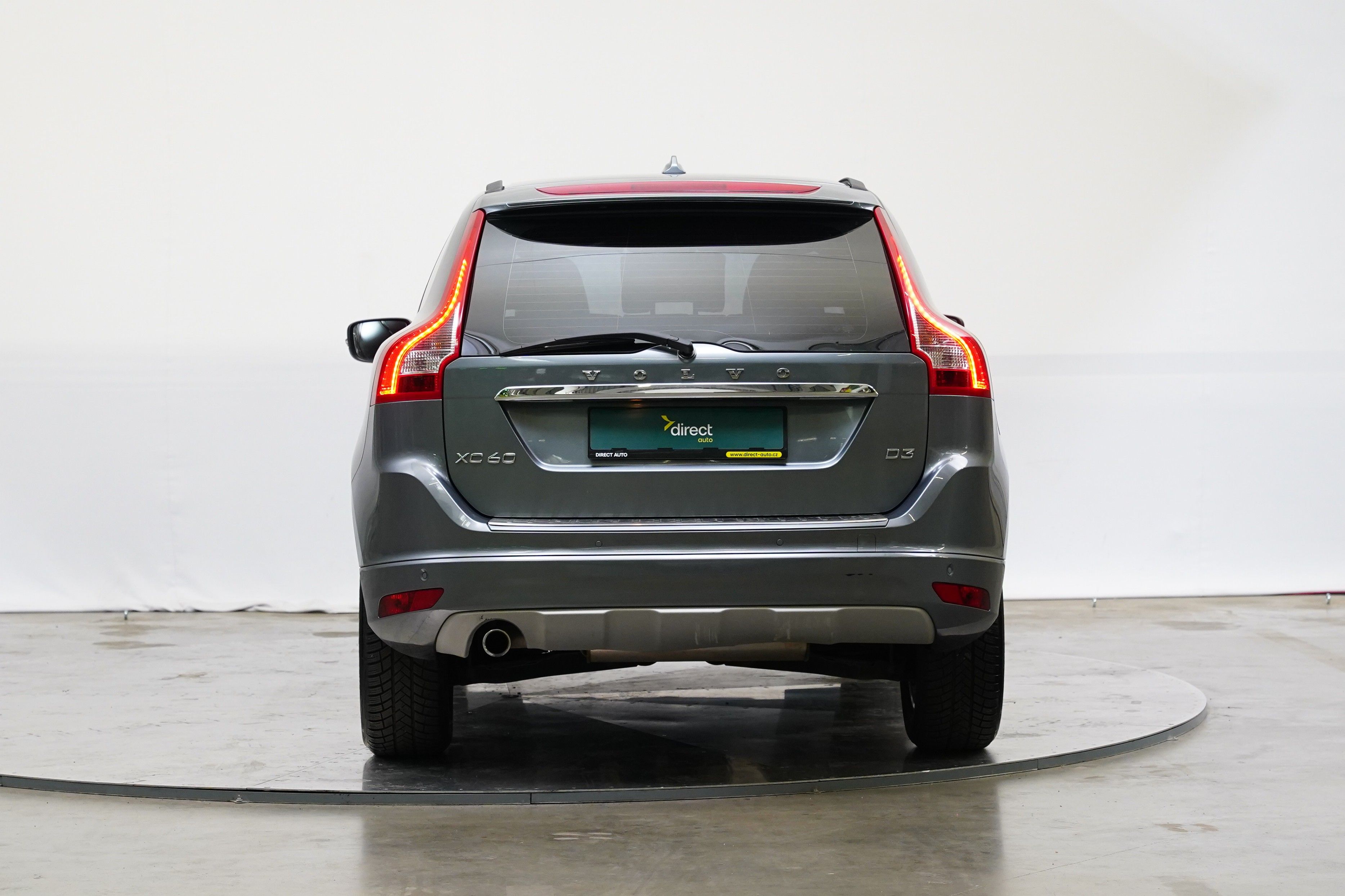 Volvo XC60, 2.0 D3 110 kW Momentum - fotka 6
