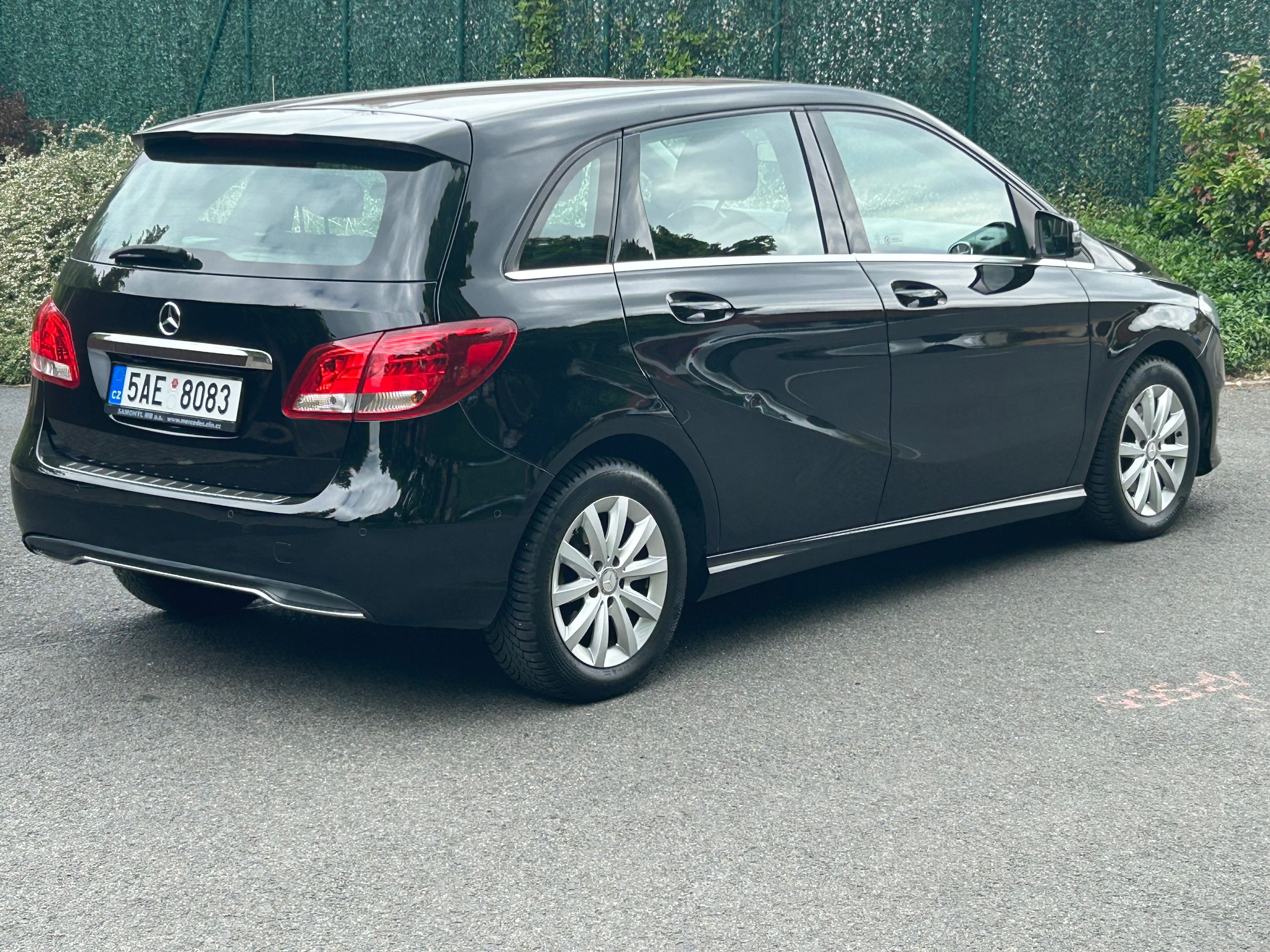 Mercedes-Benz Třídy B, 180 ČR 2maj pravidelný servis - fotka 5